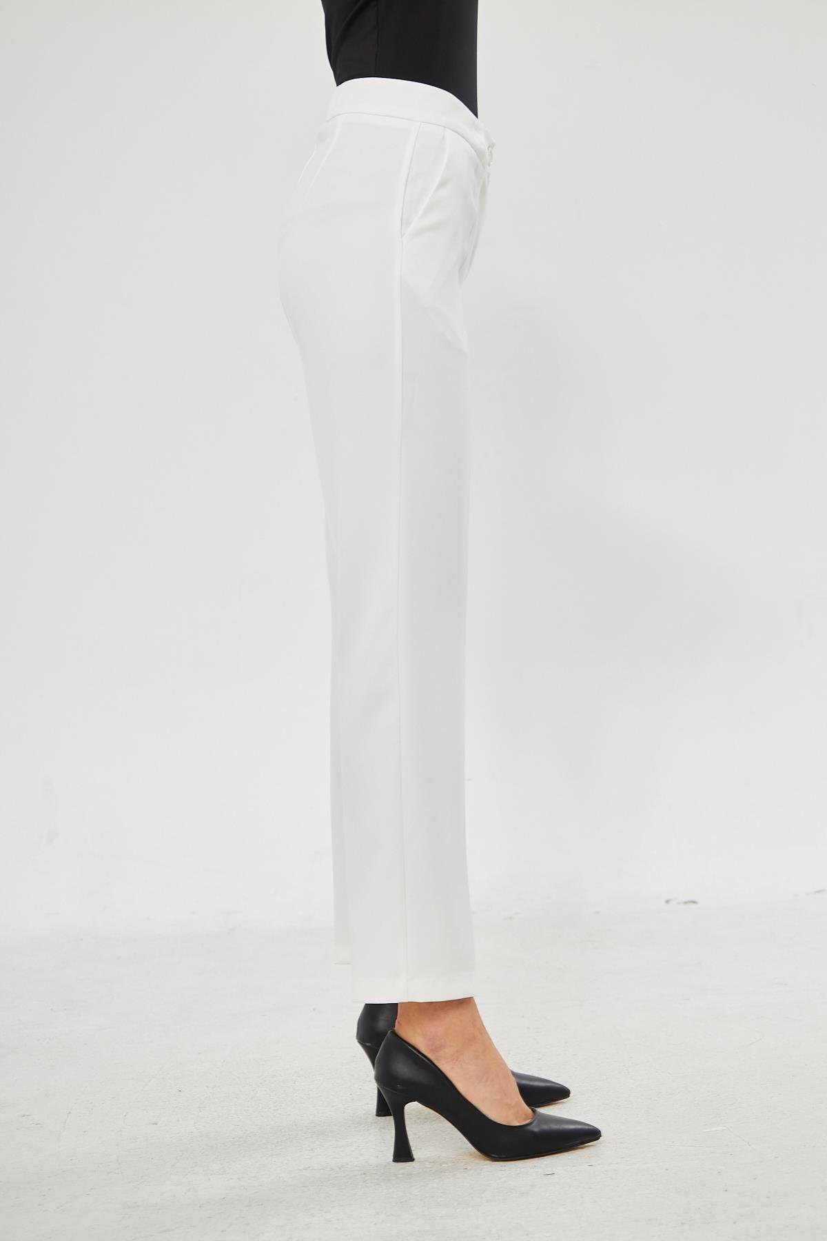 Pile Detay Asimetrik Takım