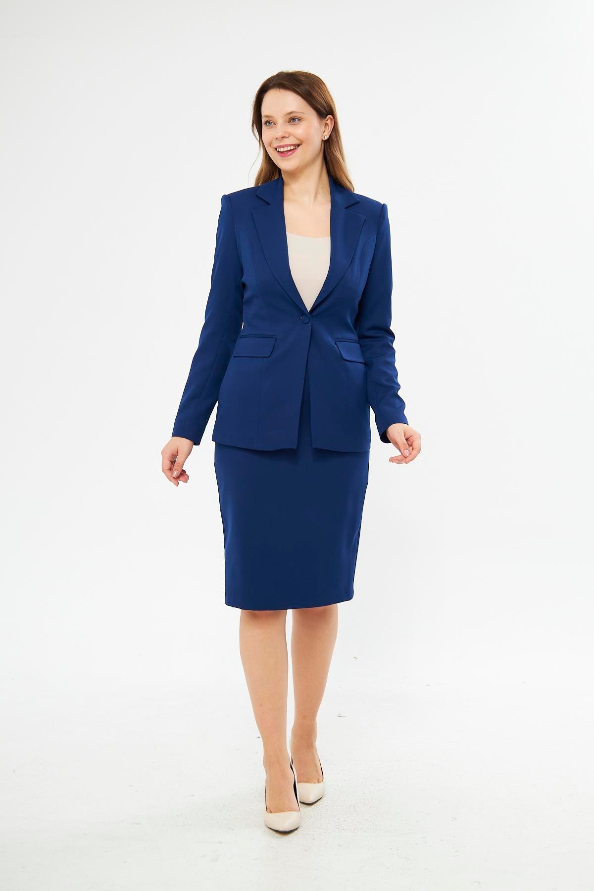 Tek Düğme Klasik Etekli Takım