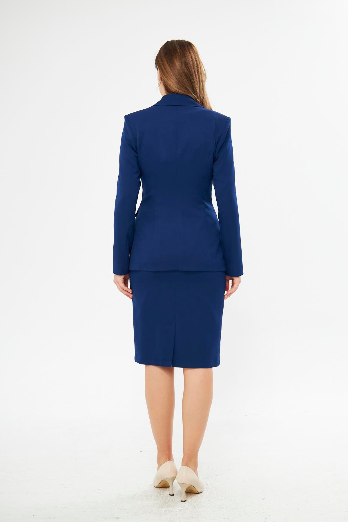 Tek Düğme Klasik Etekli Takım