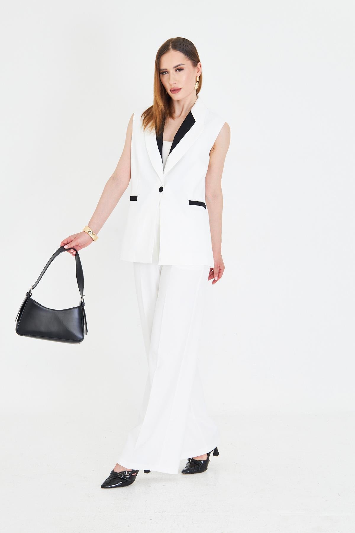 Yakası Garni Detay Yelek Takım Ekru