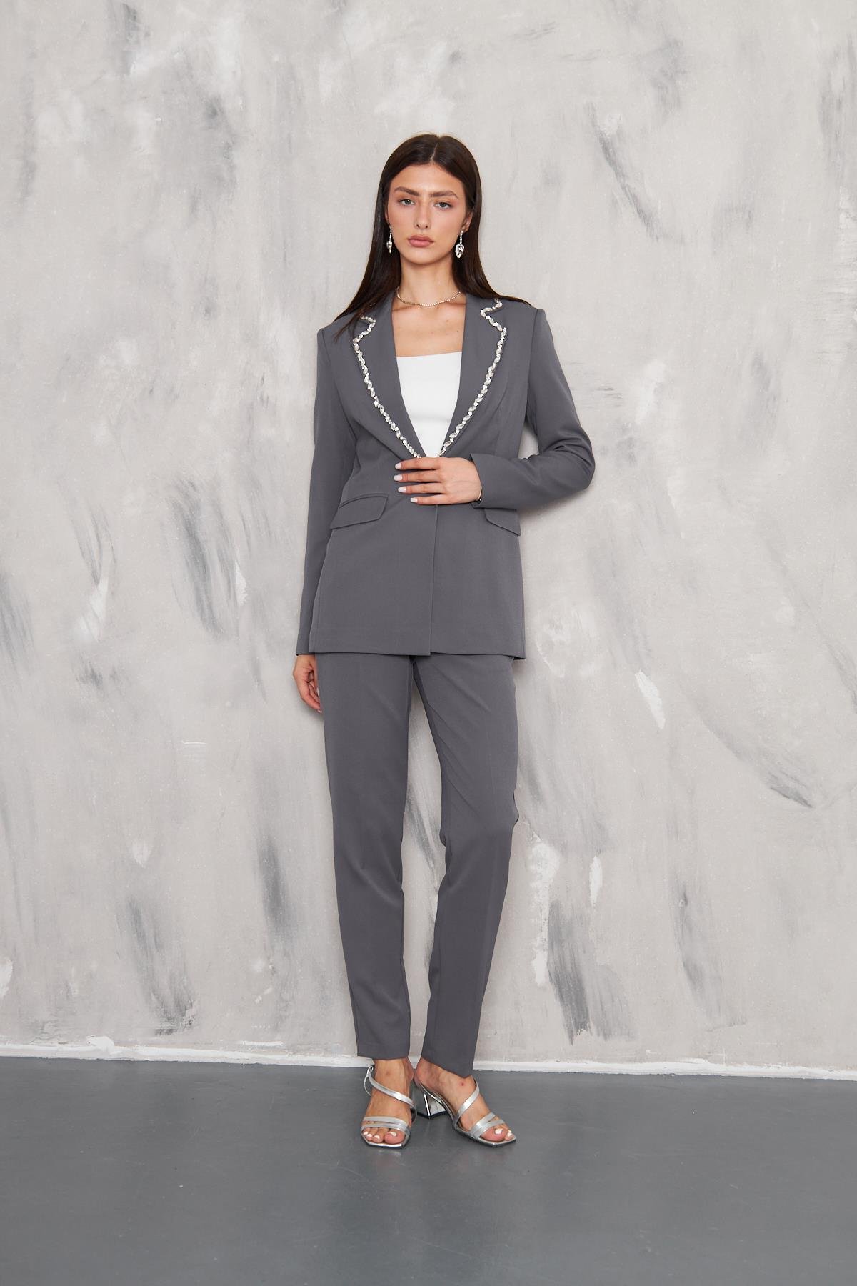 Yakası Taş İşleme Takım Antrasit