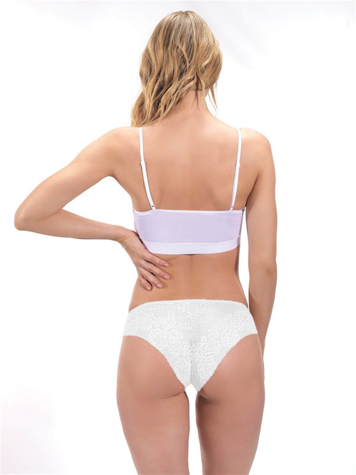 Beyaz Gizemli ve Şık Lazer Bikini Külot