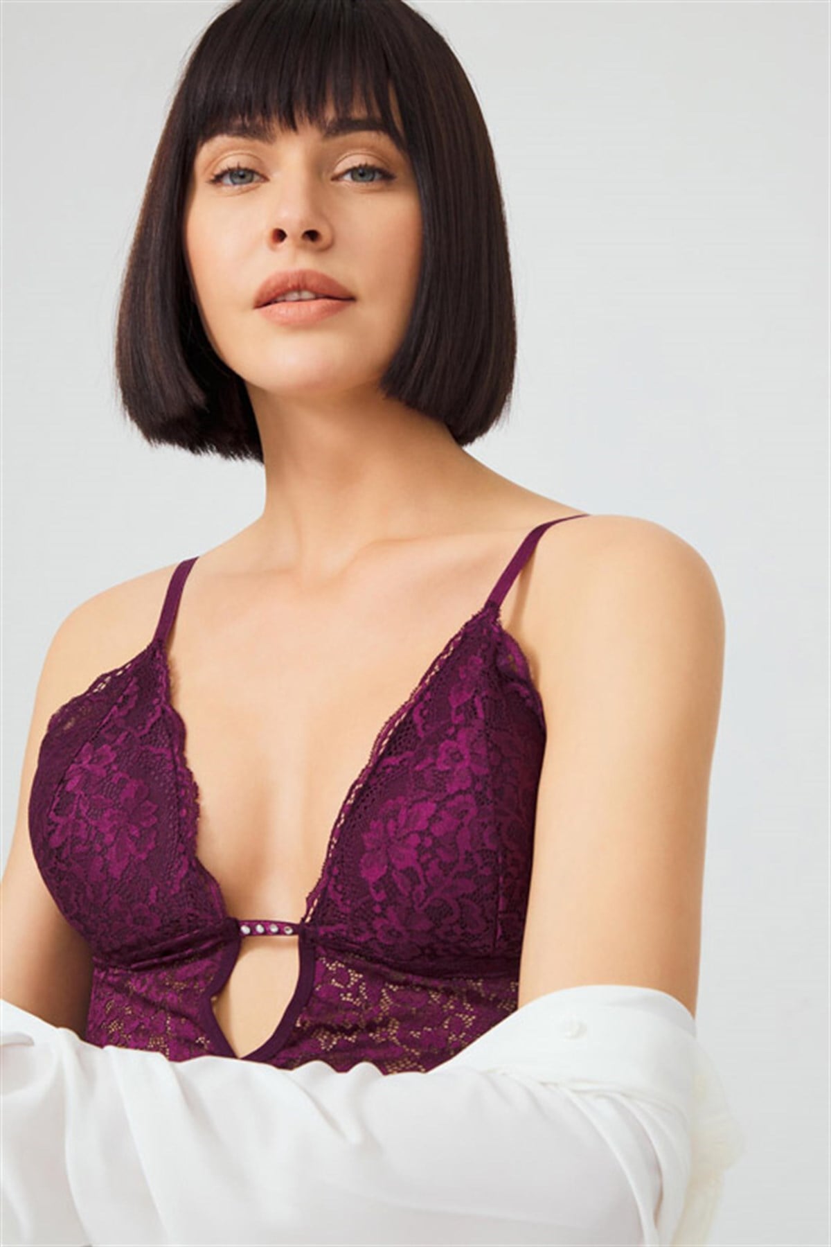 Mürdüm Dantelli İnce Askılı Kaplı Üçgen Kadın Bralet Büstiyer