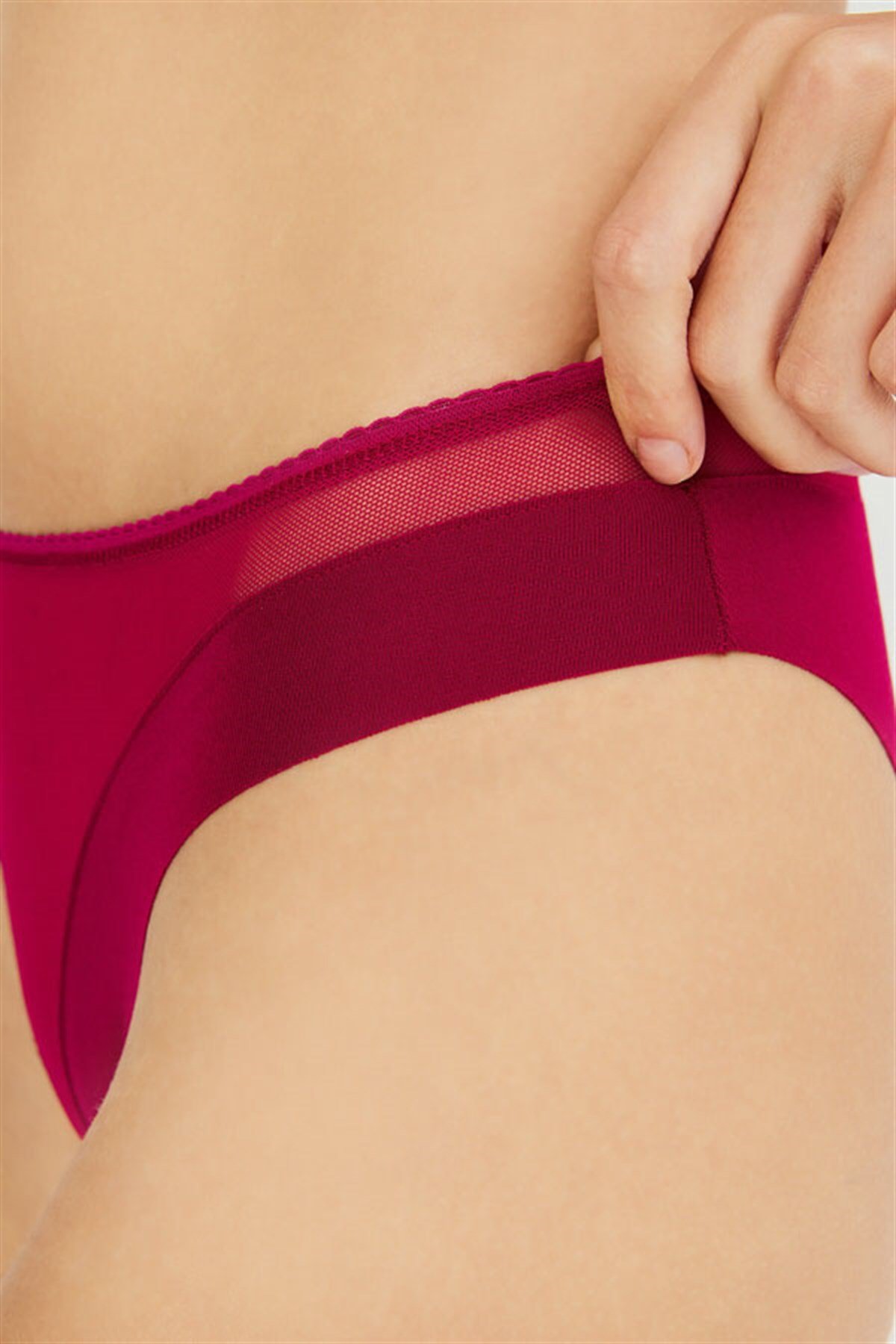 Transparan Tüllü Lazer Kesim Kadın Bikini Külot 5'