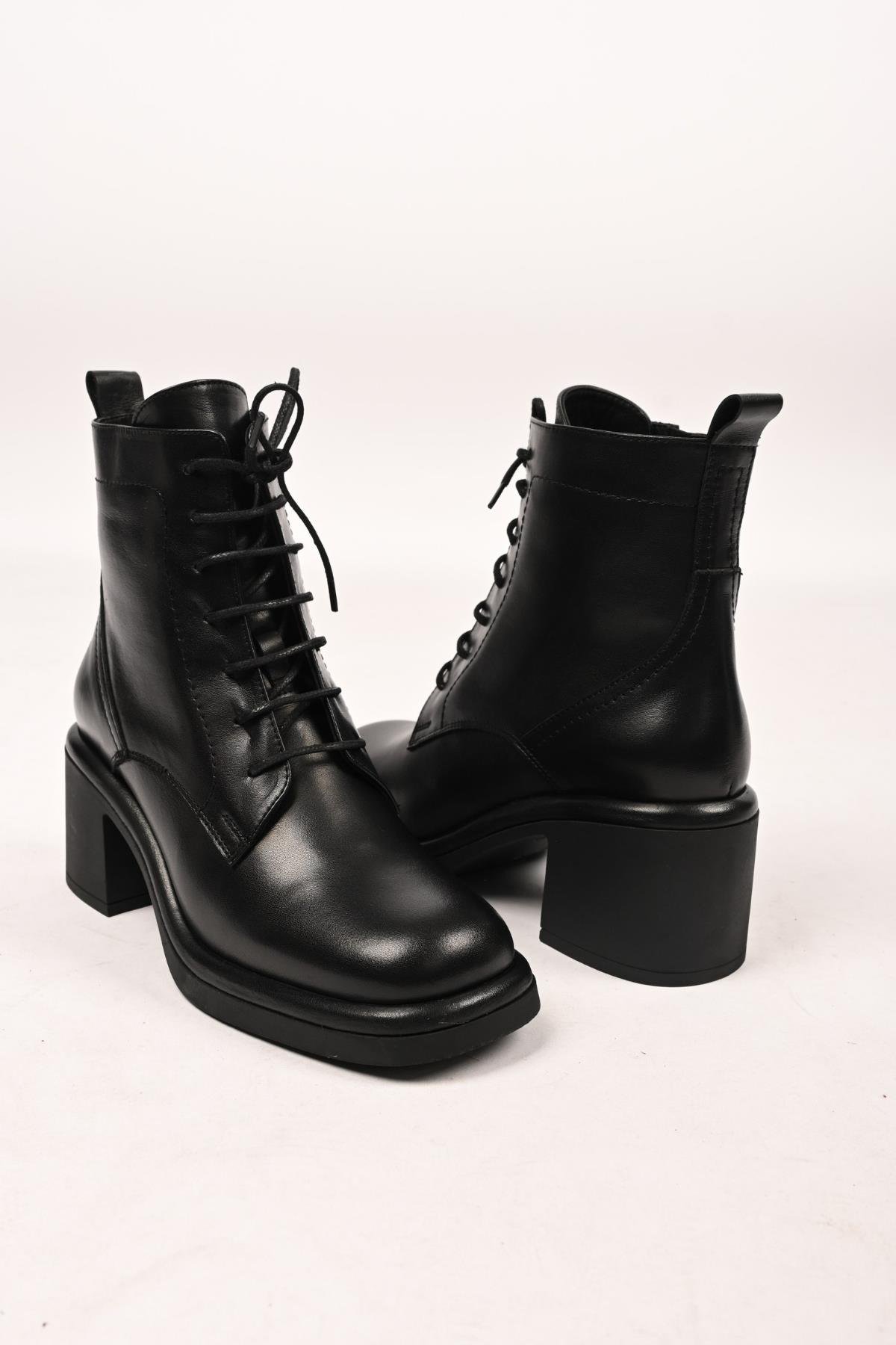 Bestello Bağcıklı Fermuarlı Termo Taban Hakiki Deri Topuklu Bot 336-1233 Kadın Bot336-1233_SIYAH_36Heeled Boots