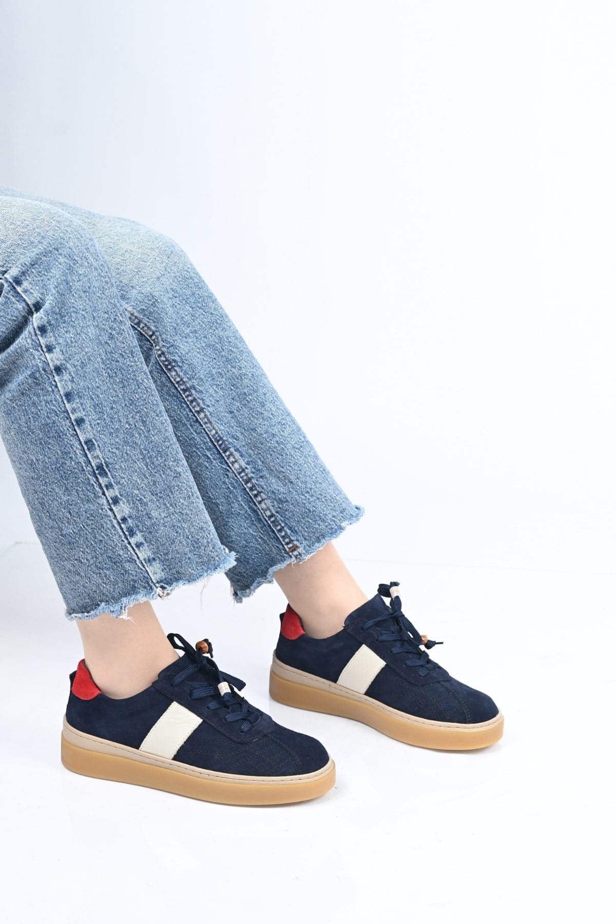 Bestello Bağcıklı Termo Taban Hakiki Deri Sneaker 345-1428 Kadın Ayakkabı345-1428_LACI SUET_36Sneaker