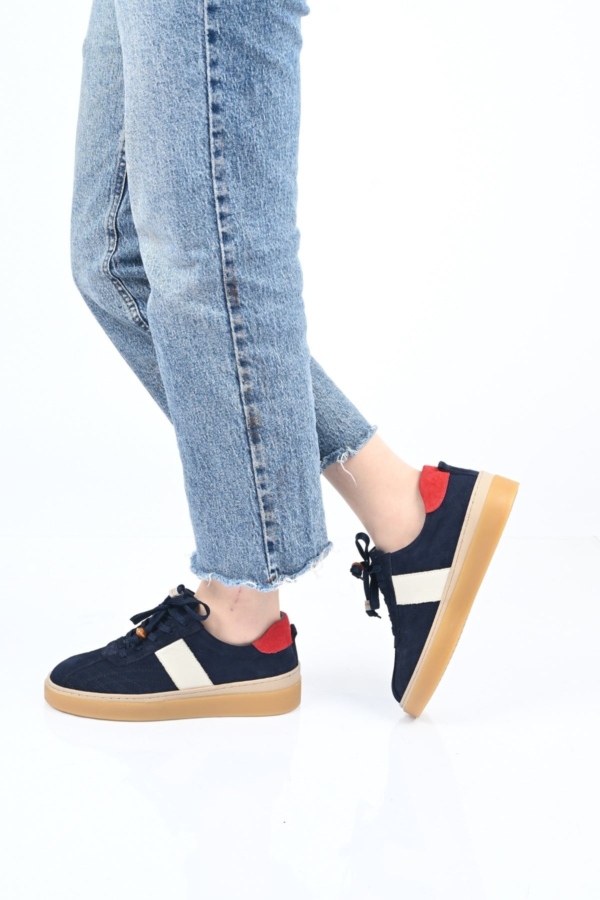 Bestello Bağcıklı Termo Taban Hakiki Deri Sneaker 345-1428 Kadın Ayakkabı345-1428_LACI SUET_36Sneaker