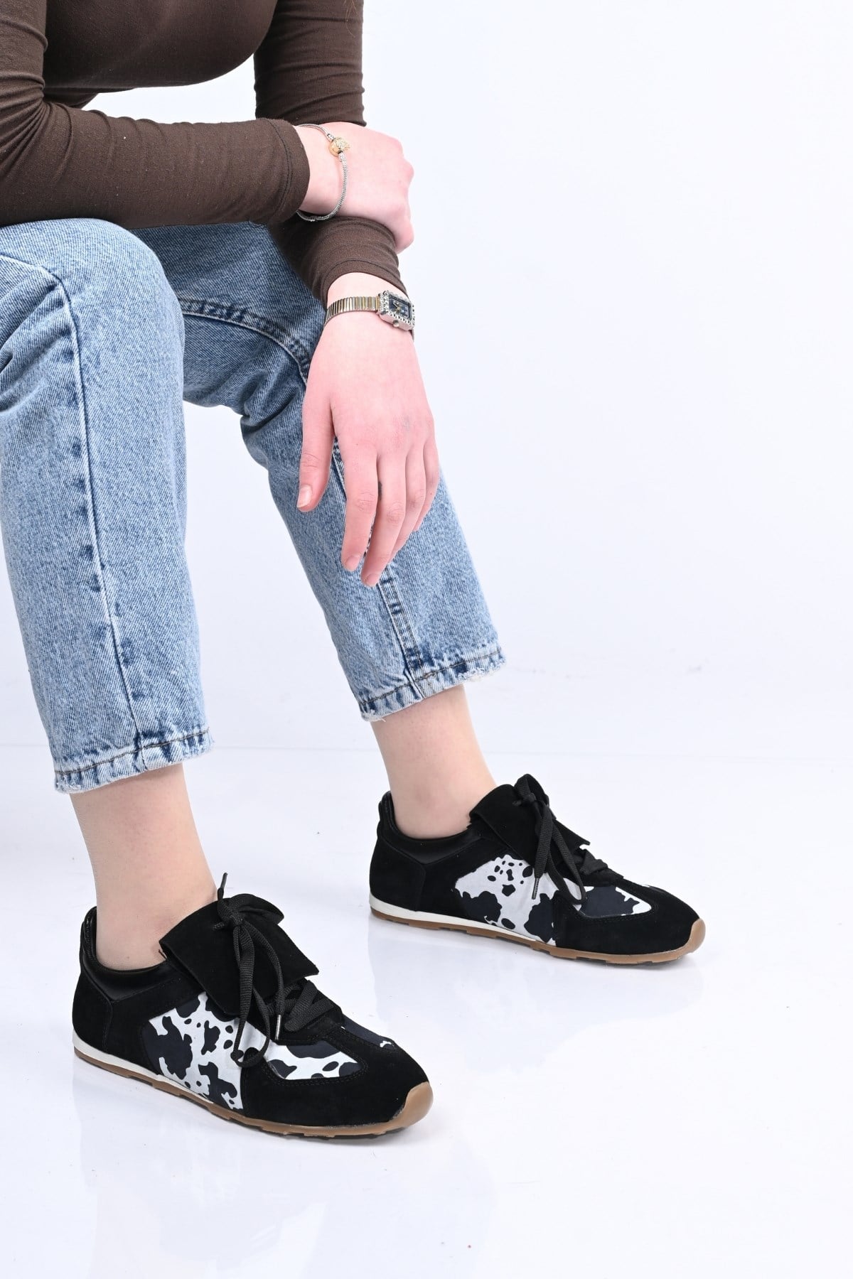 Bestello Bağcıklı Termo Taban Hakiki Deri Sneaker 341-0449 Kadın Ayakkabı341-0449_SIYAH SUET_36Sneaker
