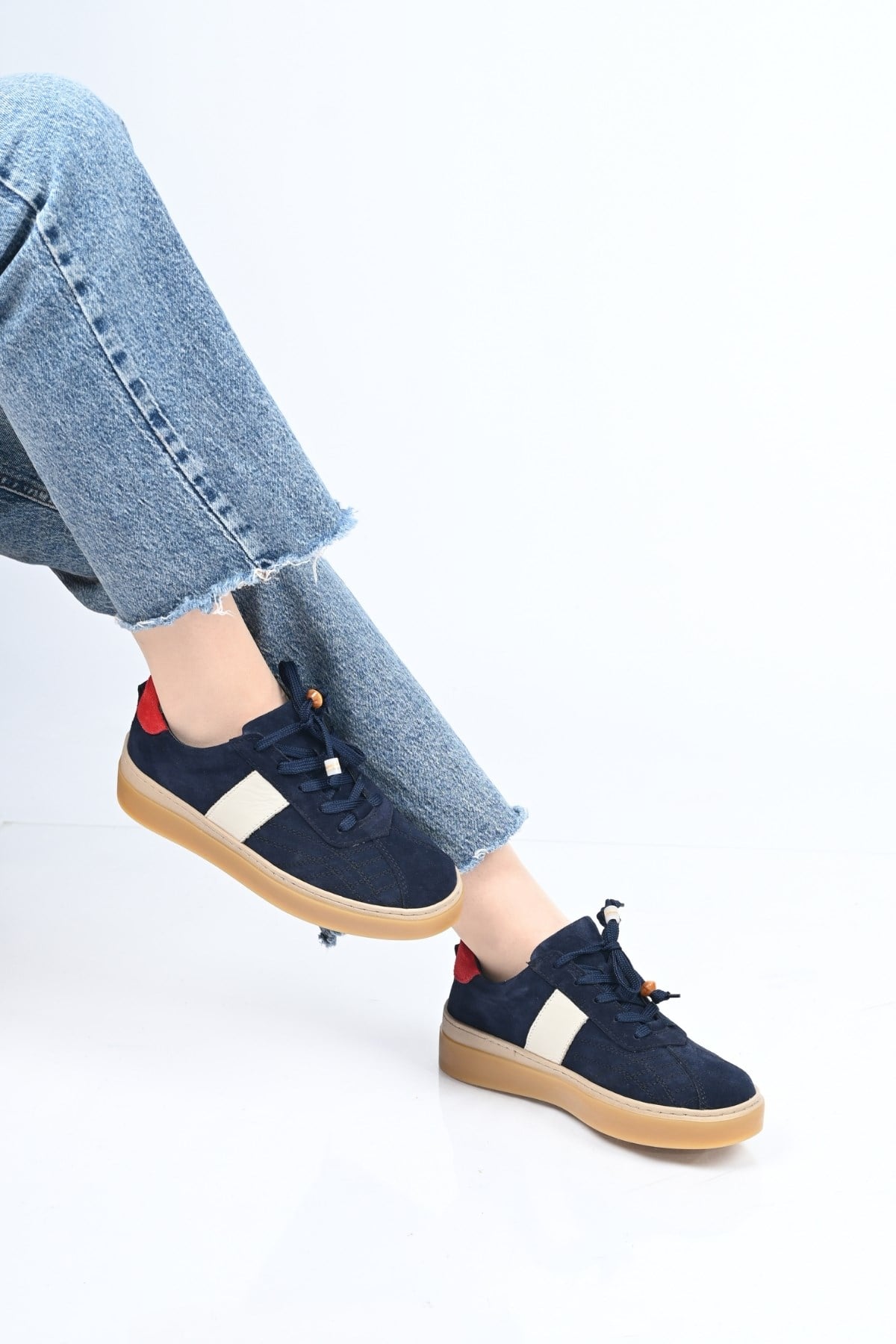 Bestello Bağcıklı Termo Taban Hakiki Deri Sneaker 345-1428 Kadın Ayakkabı345-1428_LACI SUET_36Sneaker