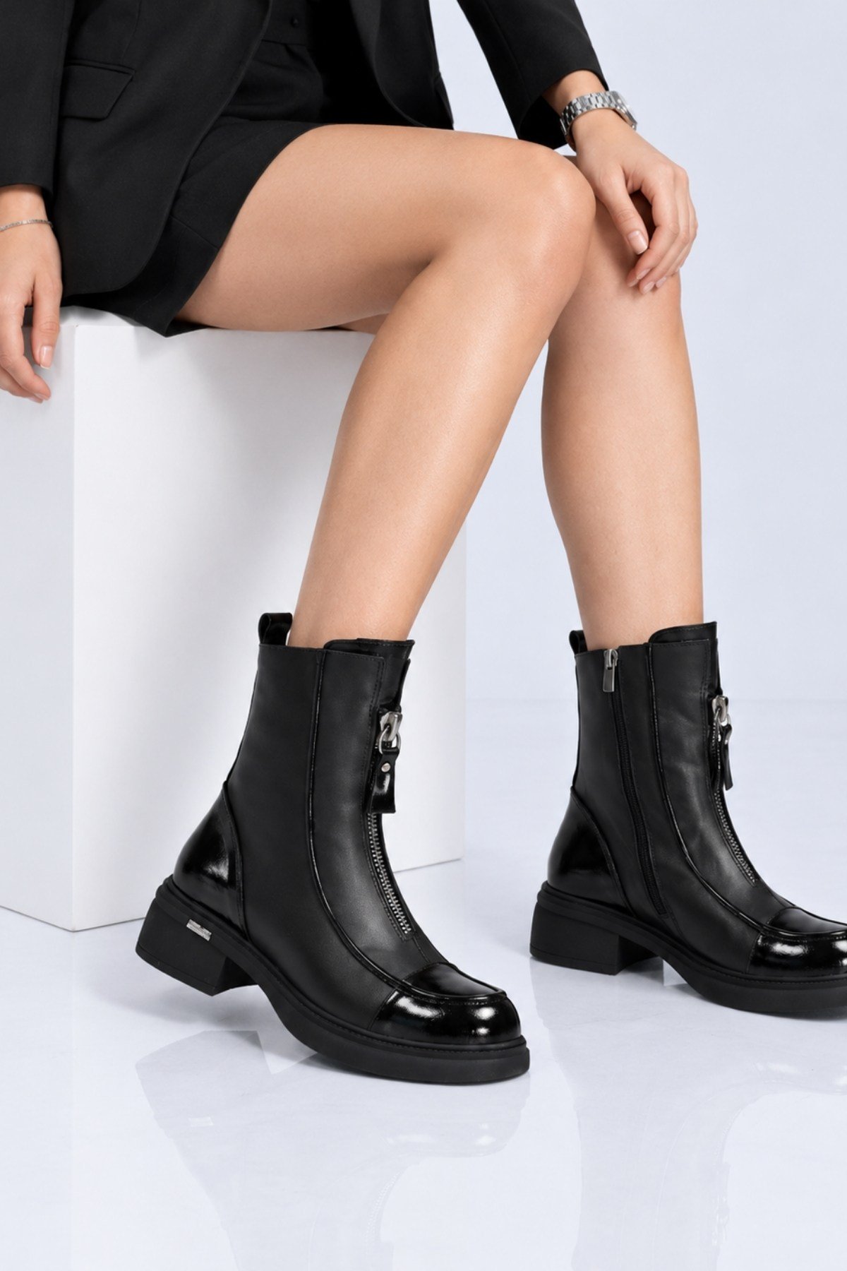 Bestello Bağcıksız Fermuarlı Hakiki Deri Casual Bot 347-7616 Kadın Bot347-7616_SIYAH_36Casual Boots