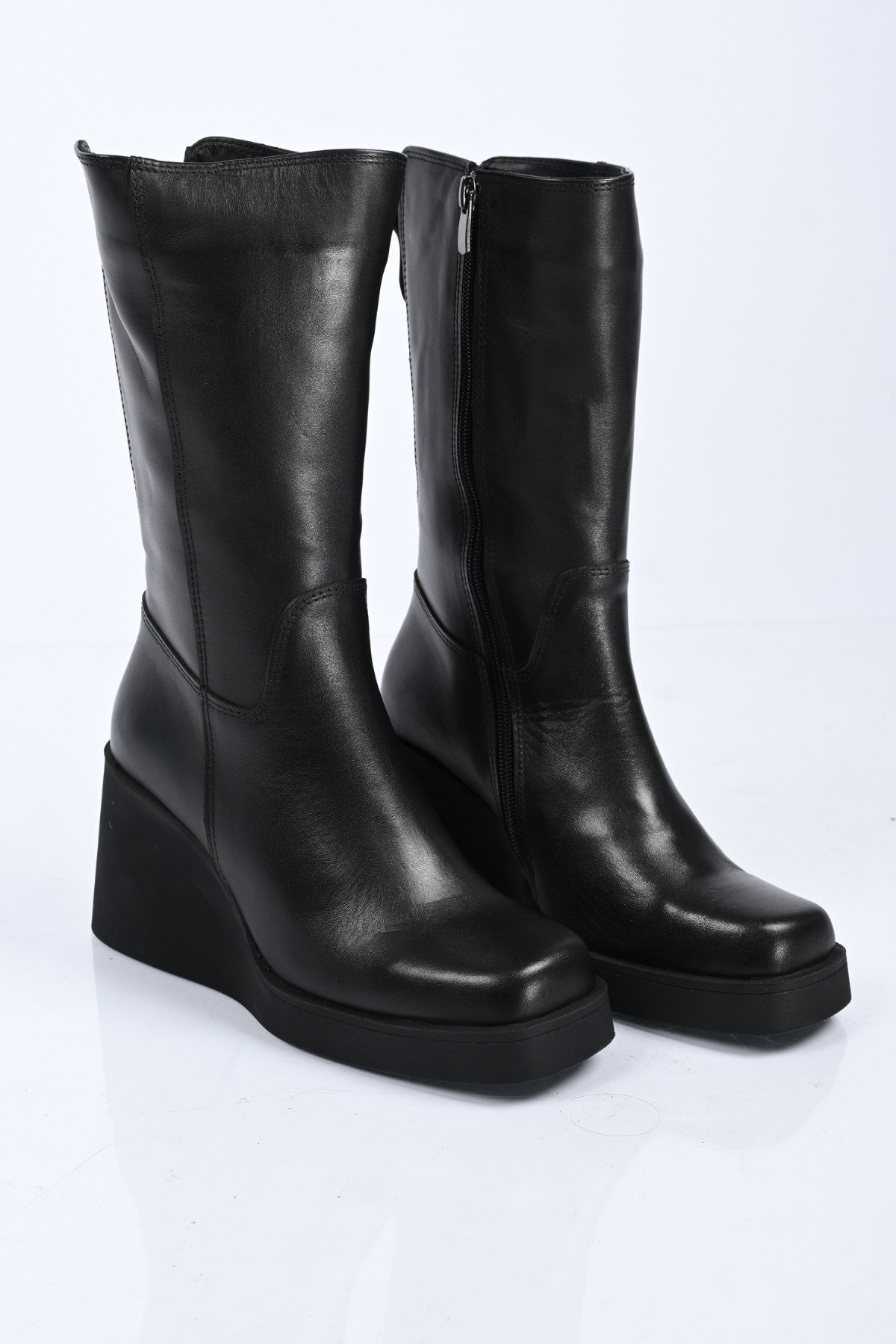 Bestello Bağcıksız Fermuarlı Hakiki Deri Dolgu Topuk Çizme 347-2501 Kadın Çizme347-2501_SIYAH_36High Boots