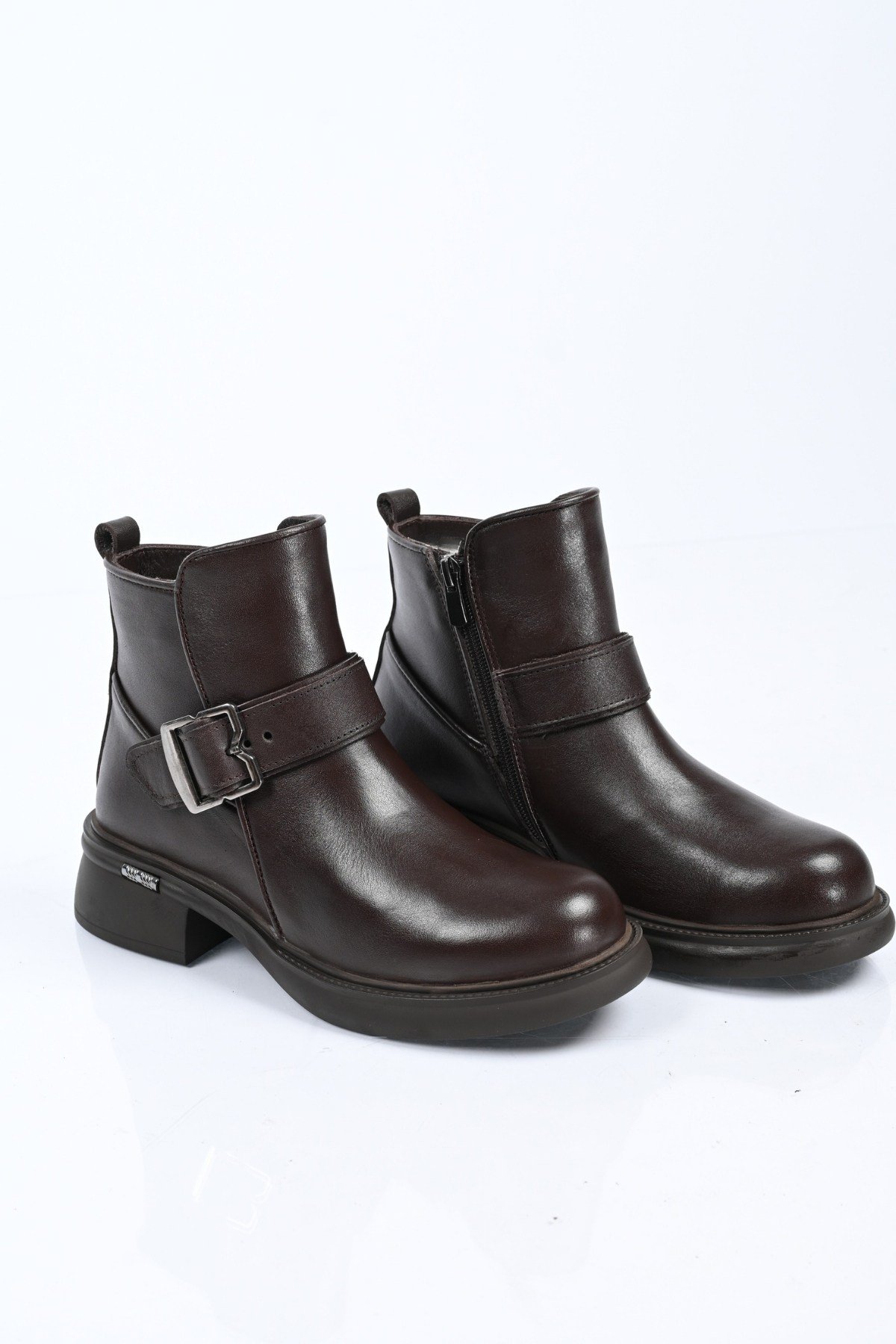 Bestello Bağcıksız Fermuarlı Hakiki Deri Kemer Toka Detaylı Casual Bot 347-7615 Kadın Bot347-7615_KAHVE_36Casual Boots