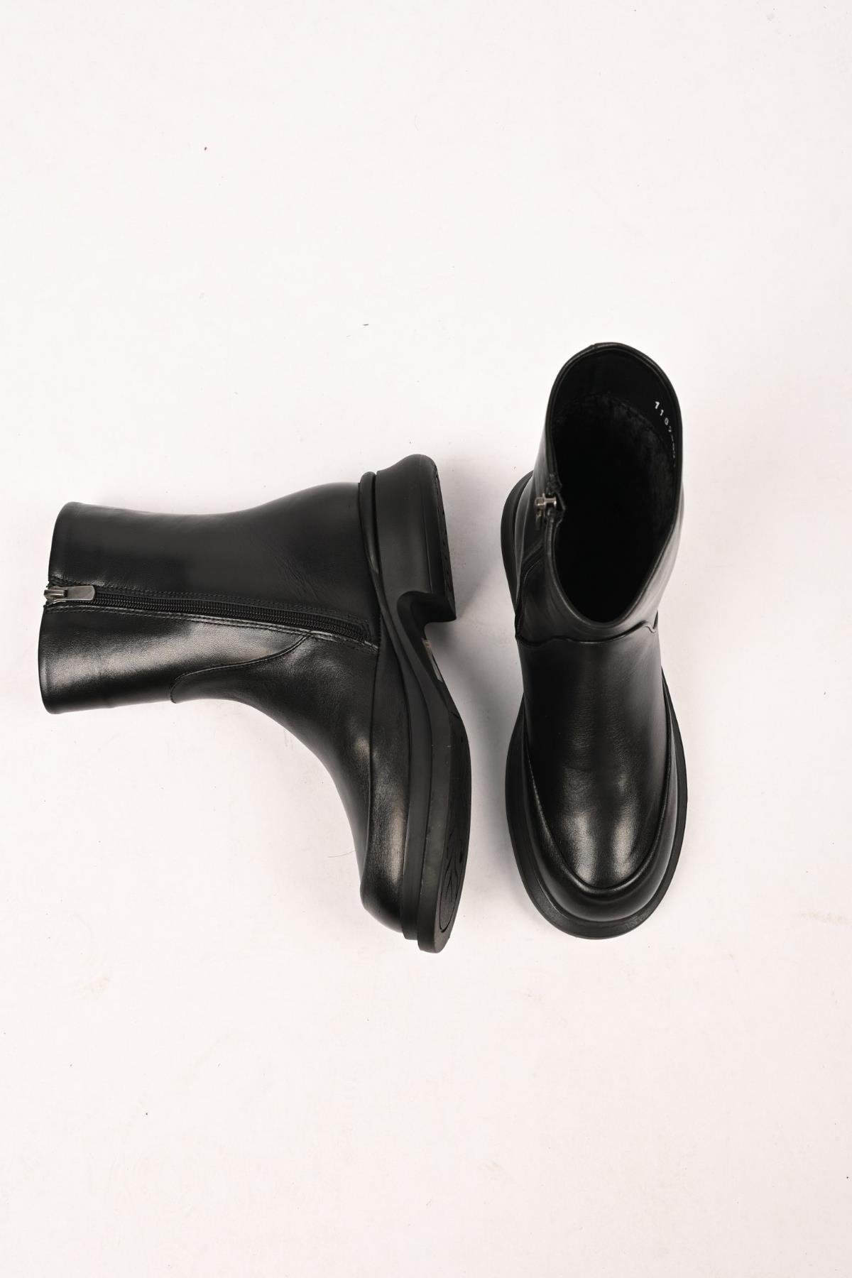 Bestello Bağcıksız Fermuarlı Termo Taban Hakiki Deri Casual Bot 336-01189 Kadın Bot336-01189_SIYAH_36Casual Boots