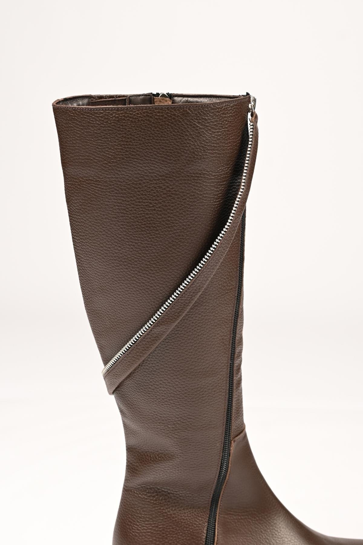 Bestello Bağcıksız Fermuarlı Termo Taban Hakiki Deri Çizme 334-1000 Kadın Çizme334-1000_KAHVE_36High Boots