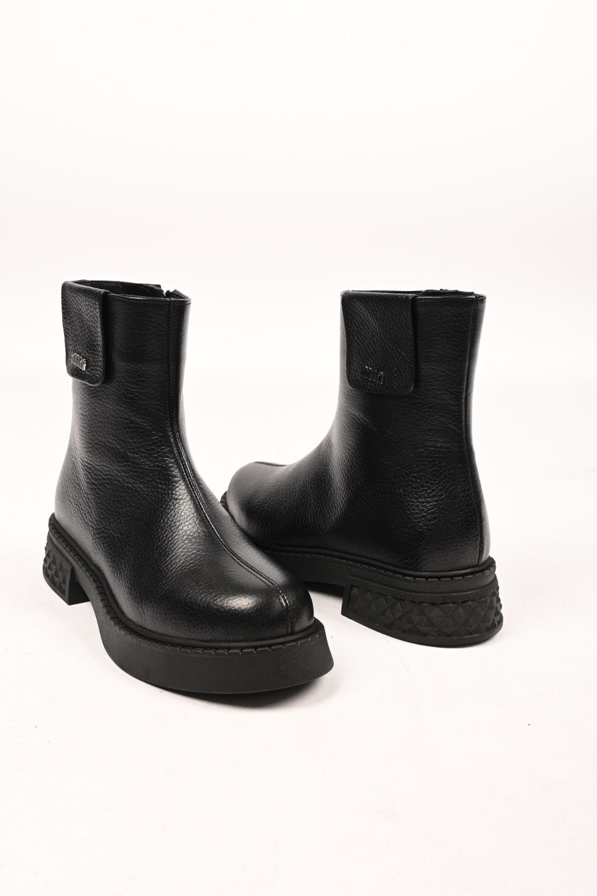 Bestello Bağcıksız Fermuarlı Termo Taban Hakiki Deri Casual Bot 335-004-15 Kadın Bot335-004-15_SIYAH_36Casual Boots