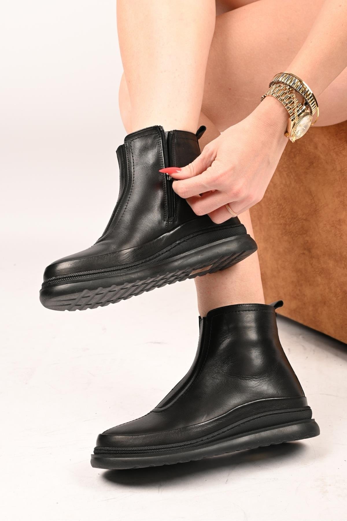 Bestello Bağcıksız Fermuarlı Termo Taban Hakiki Deri Comfort Bot 336-01240 Kadın Bot336-01240_SIYAH_36Comfort(Ortopedik) Bot