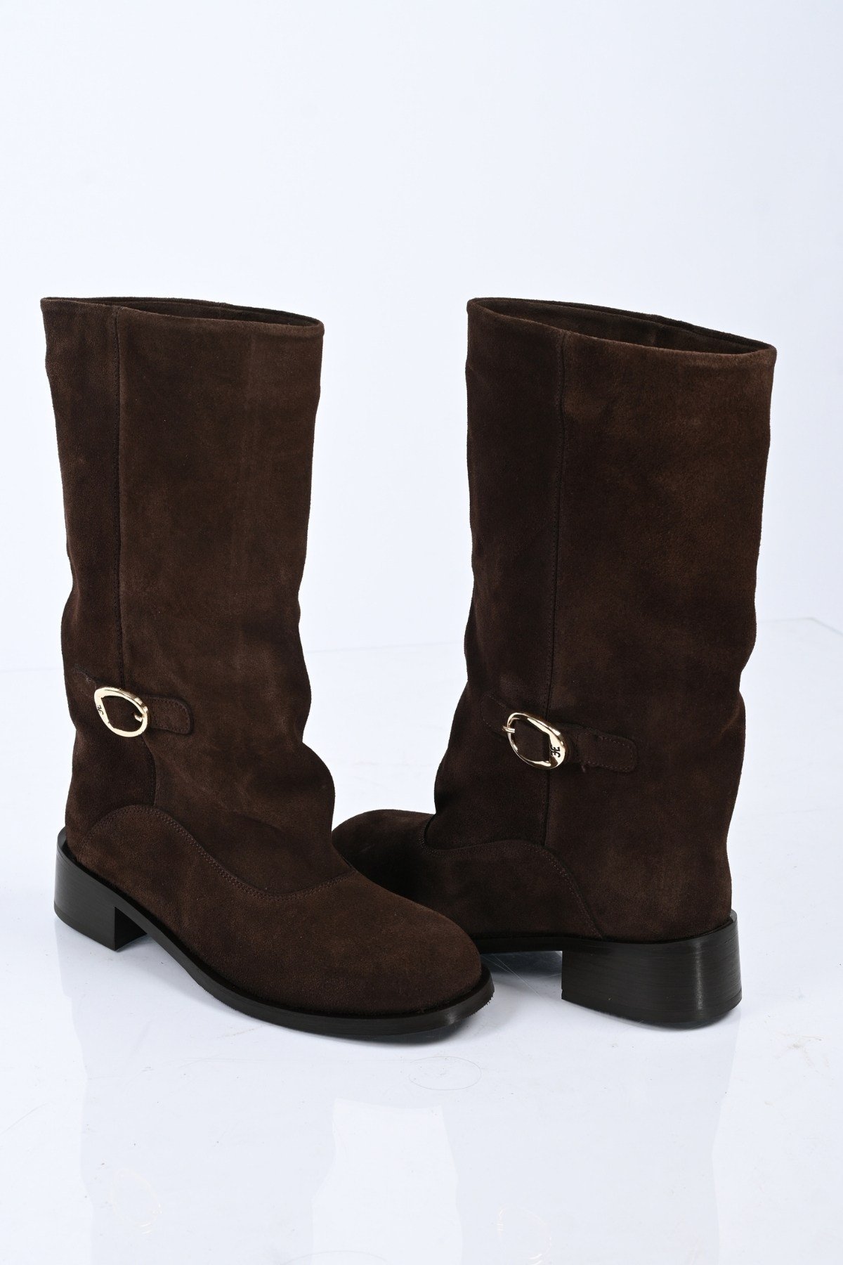 Bestello Bağcıksız Fermuarsız Hakiki Deri Geniş Konç Bot 340-5202 Kadın Bot340-5202_KAHVE SUET_36Casual Boots