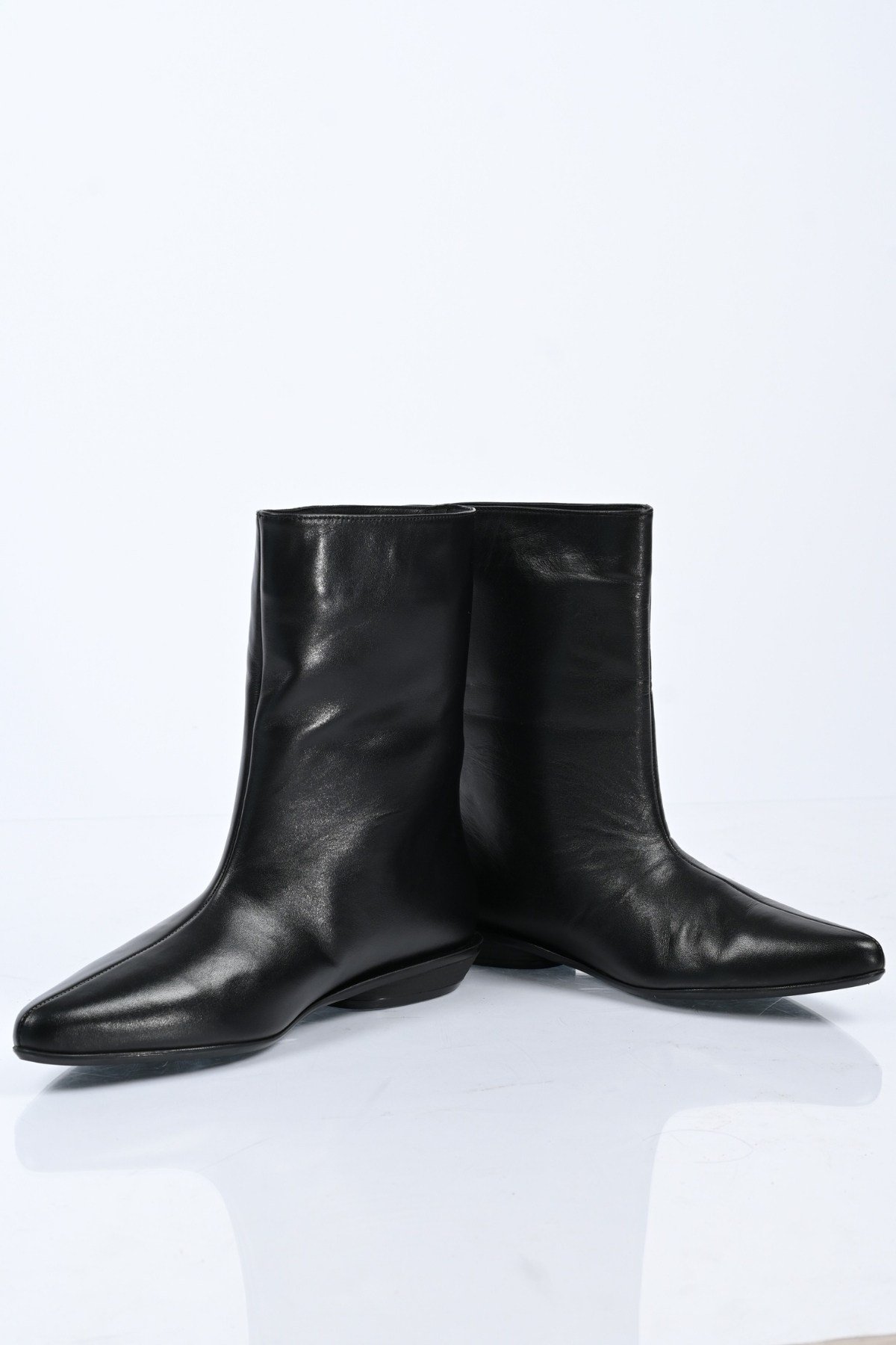 Bestello Bağcıksız Hakiki Deri Casual Bot 336-01285 Kadın Bot336-01285_SIYAH_36Casual Boots
