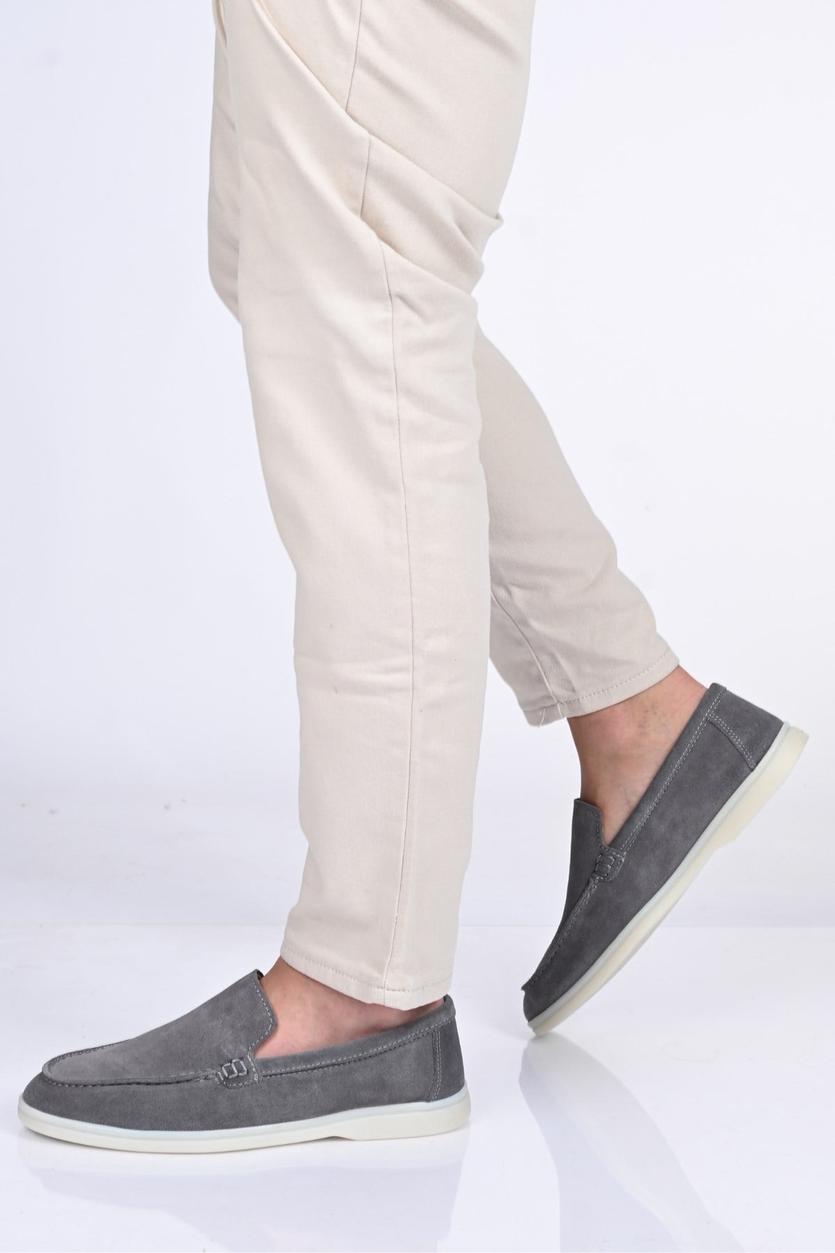 Bestello Bağcıksız Kauçuk Taban Hakiki Deri Loafer 028-2000 Erkek Ayakkabı028-2000_GRI SUET_39Loafers