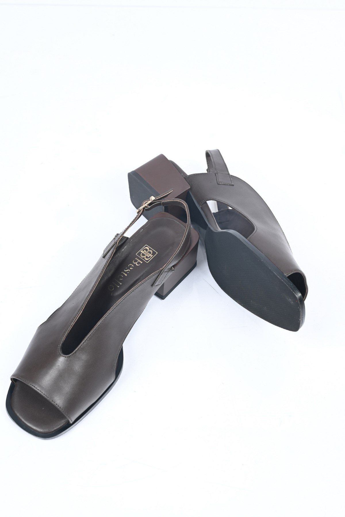 Bestello Bağcıksız Kemer Detaylı Jurdan Taban Hakiki Deri Sandalet 342-172 Kadın Sandalet342-172_KAHVE_35Sandals