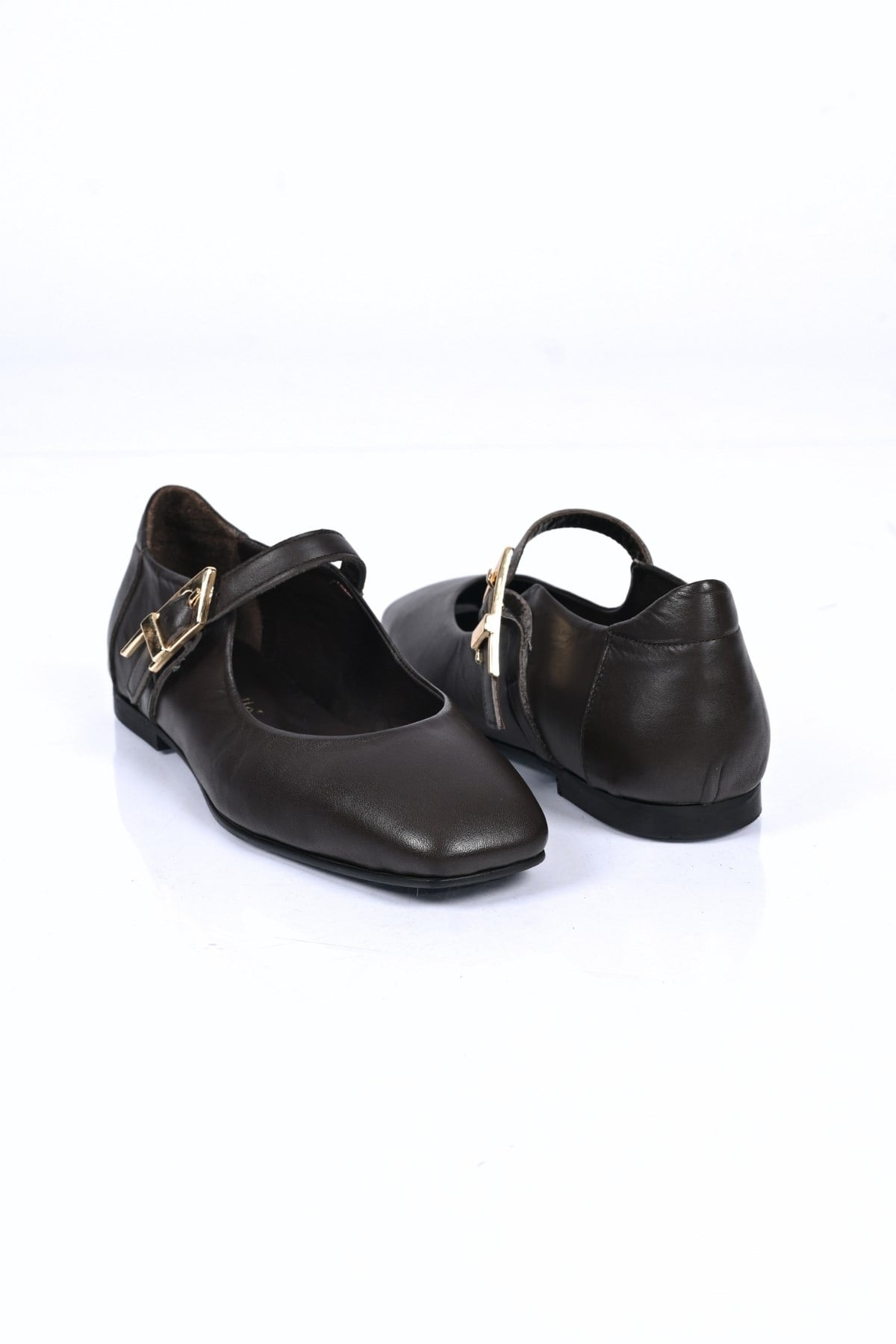 Bestello Bağcıksız Kemer Tokalı Neolit Taban Hakiki Deri Babet 342-050 Kadın Babet342-050_KAHVE_35Loafers & Moccasins 