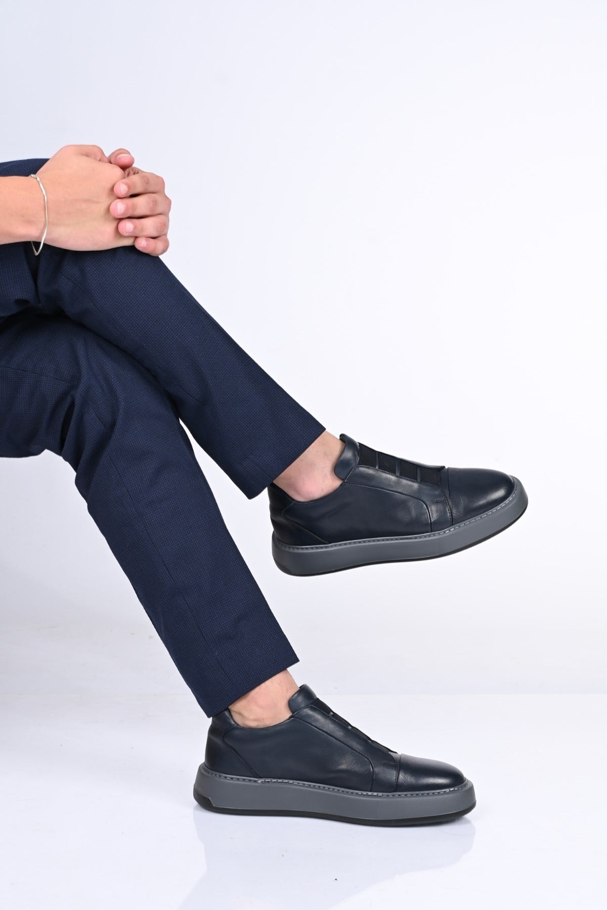 Bestello Bağcıksız Lastikli Eva Taban Hakiki Deri Sneaker 174-1982 Erkek Ayakkabı174-1982_LACI_39Sneakers