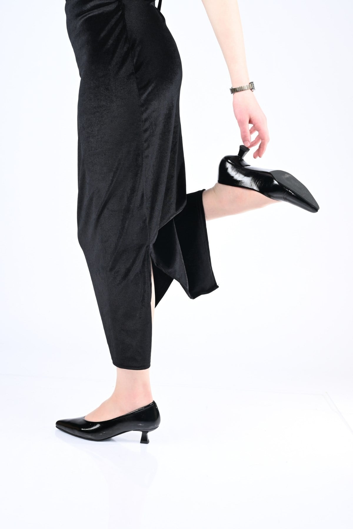 Bestello Bağcıksız Neolit Taban Hakiki Deri İnce Topuklu Ayakkabı 342-040 Kadın Ayakkabı342-040_SIYAH RUGA_35Thin Heels