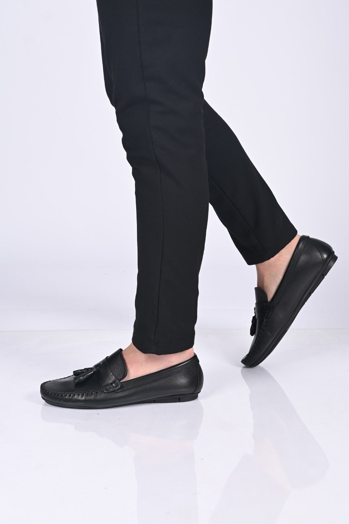 Bestello Bağcıksız Püsküllü Poliüretan Taban Hakiki Deri Loafer 028-2021-26Y Erkek Ayakkabı028-2021-26Y_SIYAH_40Loafer