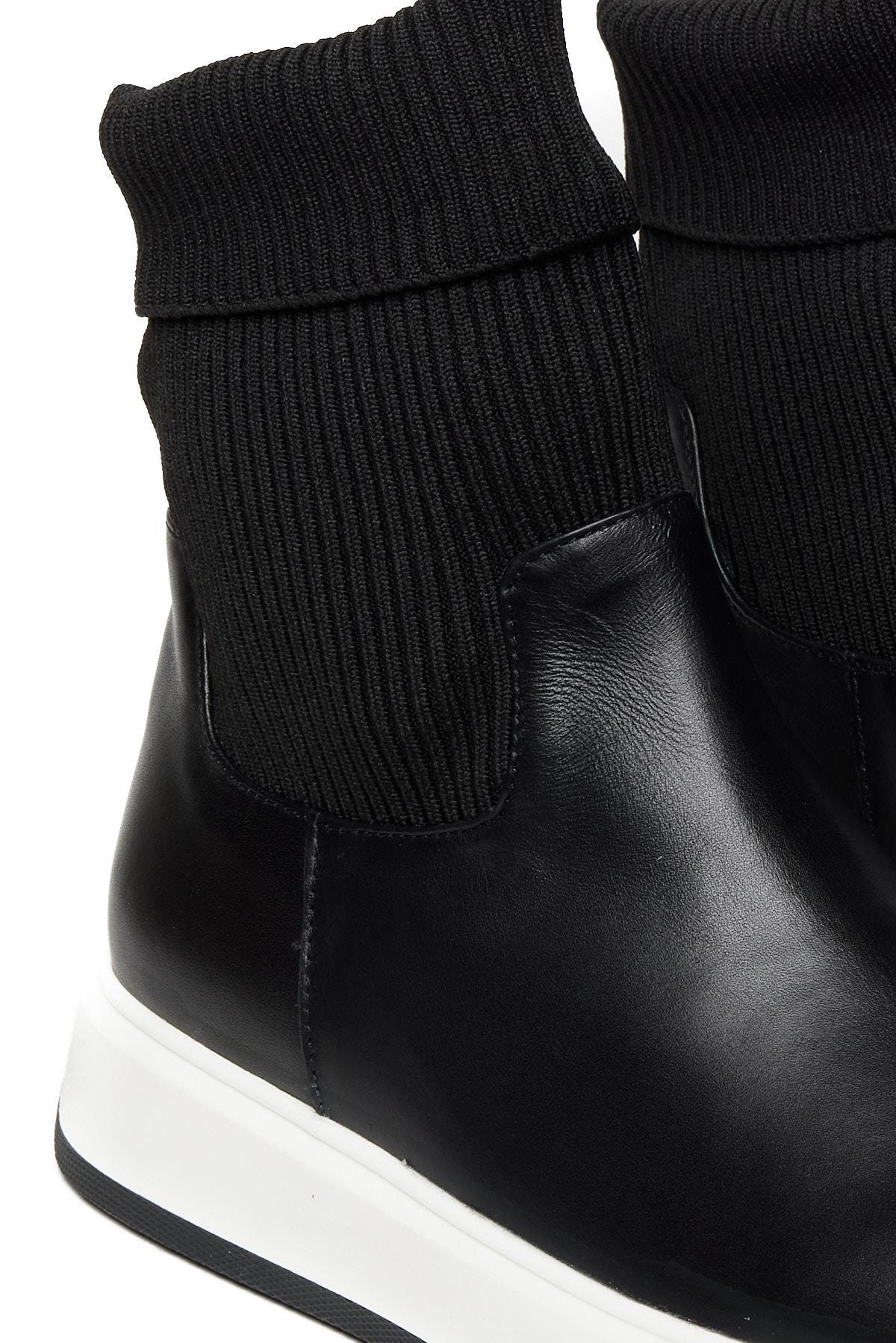 Bestello Bağcıksız Streç Lastikli Termo Taban Düz Bot 332-23136 Kadın Bot332-23136_SIYAH-BEYA_36Casual Boots