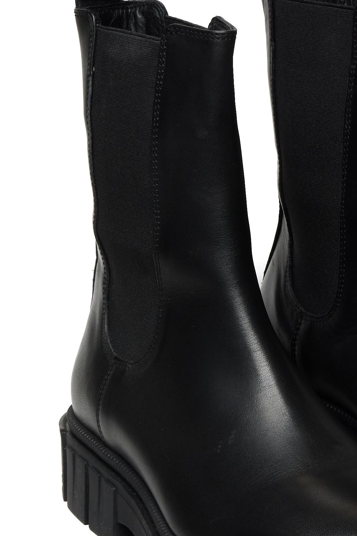 Bestello Bağcıksız Termo Taban Düz Bot 332-4064 Kadın Bot332-4064_SIYAH_36Casual Boots