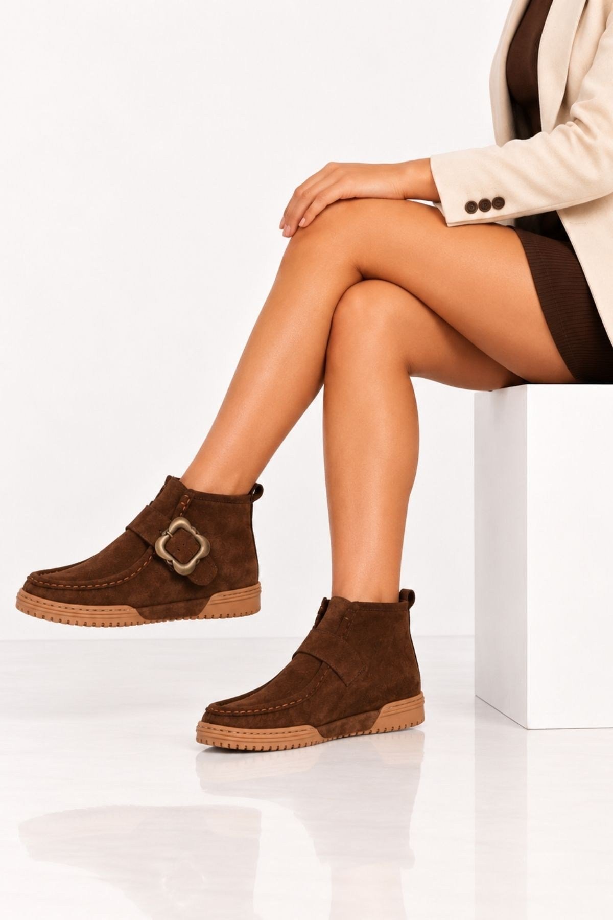 Bestello Bağcıksız Tokalı Hakiki Deri Kısa Bot 341-1200 Kadın Bot341-1200_KAHVE SUET_36Casual Boots