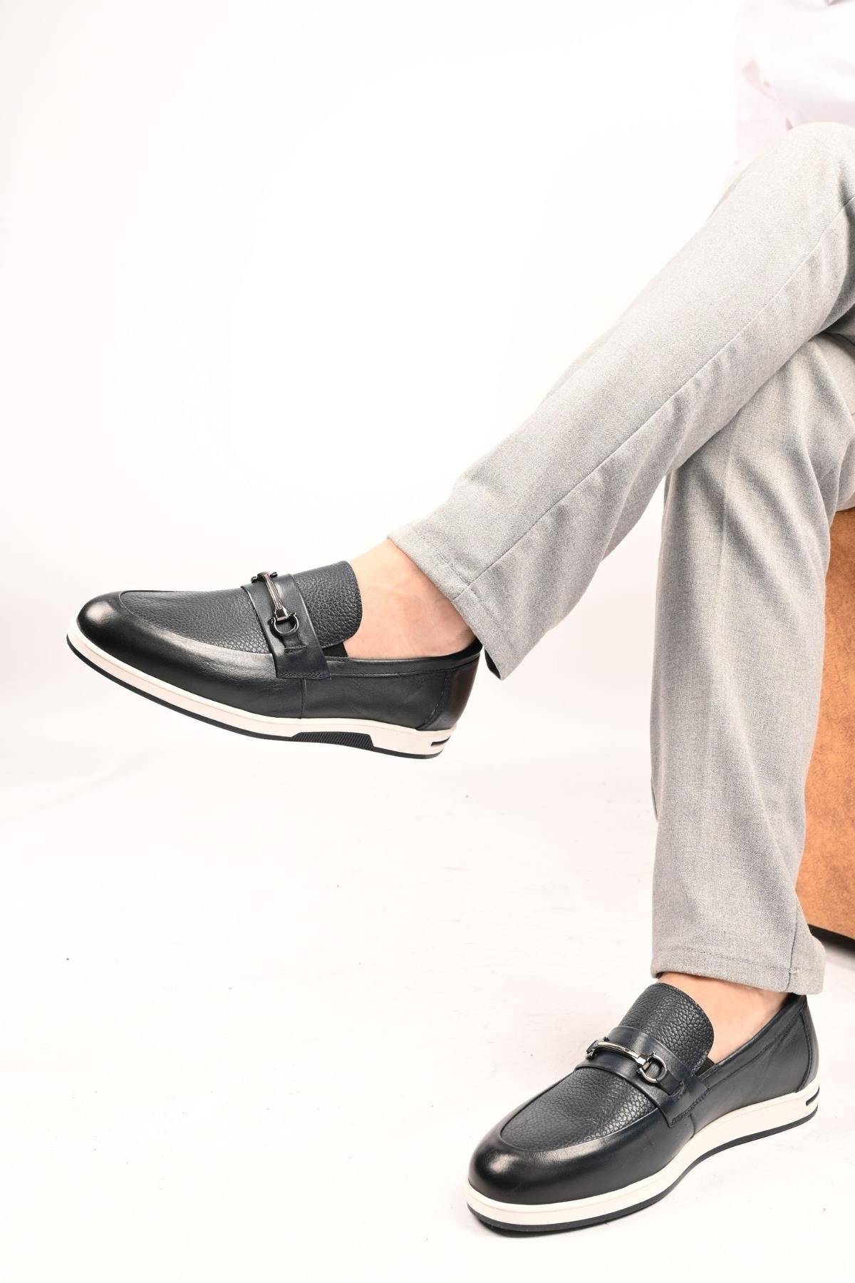 Bestello Bağcıksız Tokalı Loafer Termo Taban Hakiki Deri 333-5582 Erkek Ayakkabı333-5582_LACIVERT_40Loafer