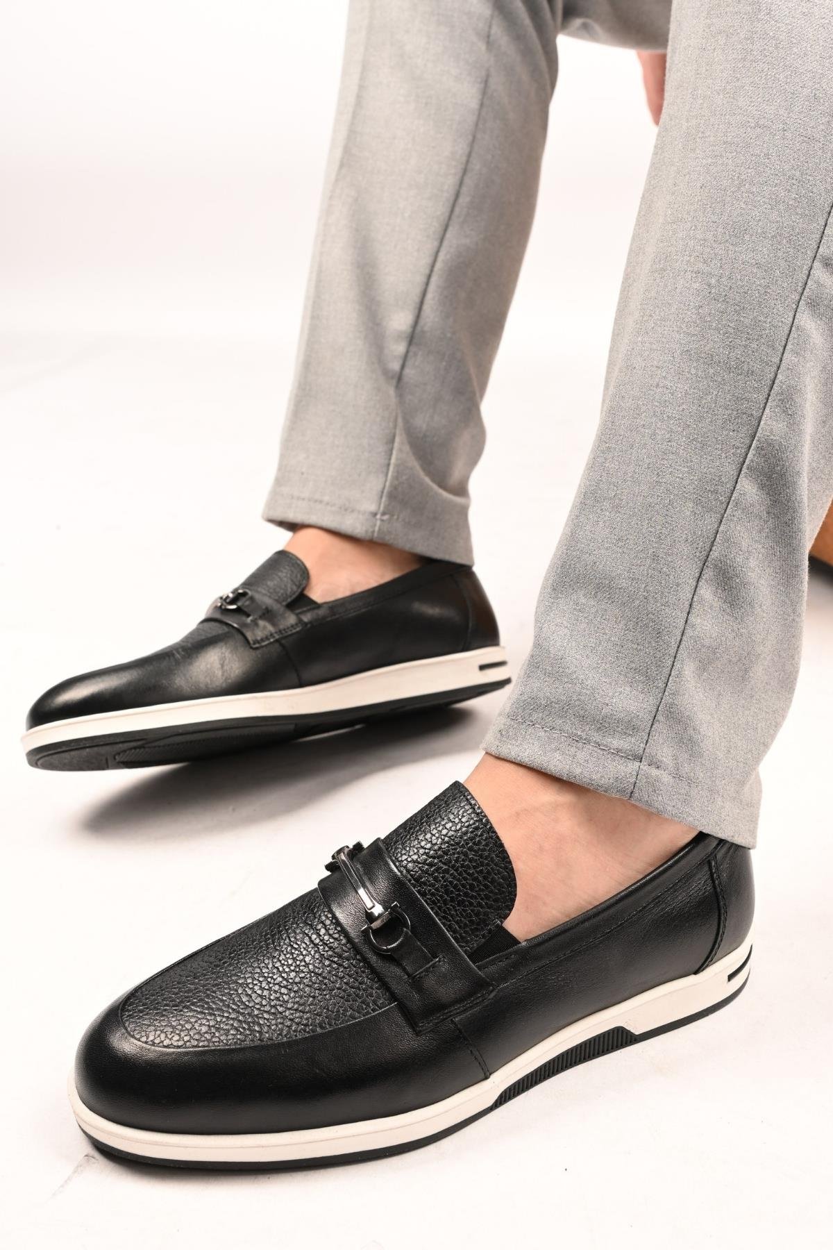 Bestello Bağcıksız Tokalı Loafer Termo Taban Hakiki Deri 333-5582 Erkek Ayakkabı333-5582_SIYAH_40Loafer