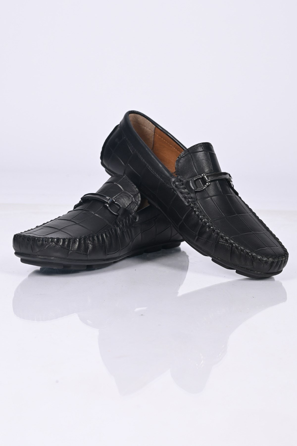 Bestello Bağcıksız Tokalı Poliüretan Taban Hakiki Deri Loafer 028-1070 Erkek Ayakkabı028-1070_SIYAH_40Loafer