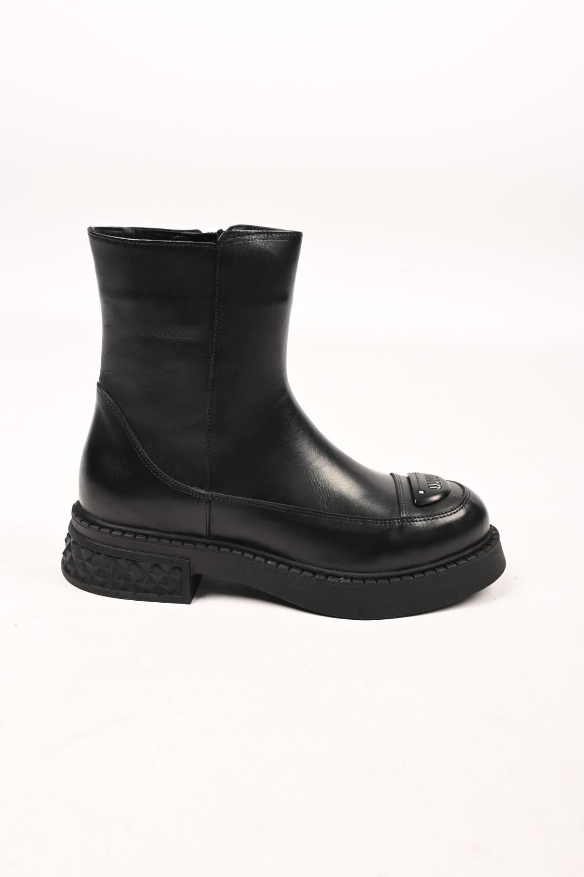 Bestello Bağcıksız Tokalı Termo Taban Hakiki Deri Casual Bot 335-004-16 Kadın Bot335-004-16_SIYAH_36Casual Boots