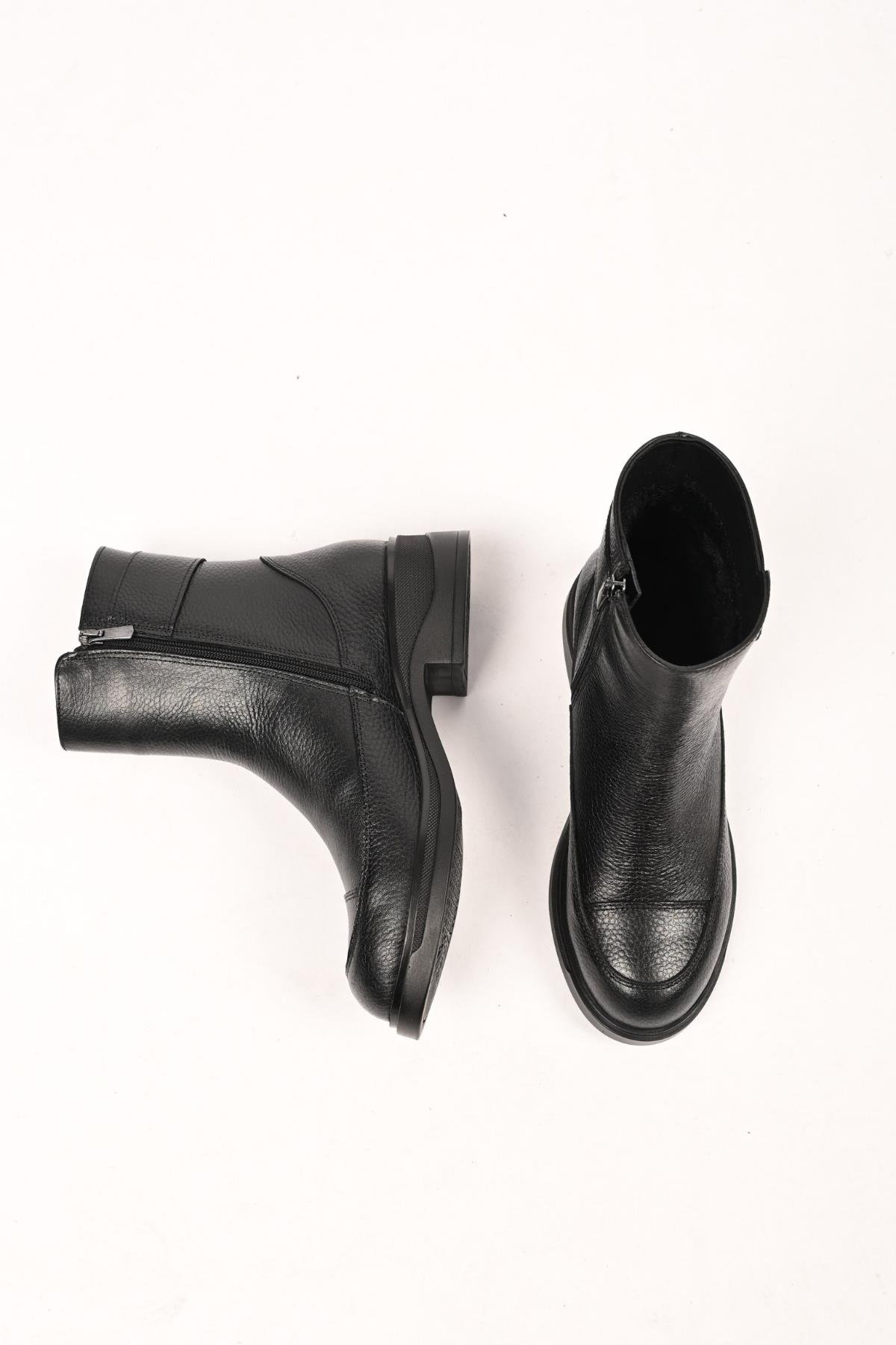 Bestello Bağcıksız Tokalı Termo Taban Hakiki Deri Casual Bot 335-662-19 Kadın Bot335-662-19_SIYAH_36Casual Boots