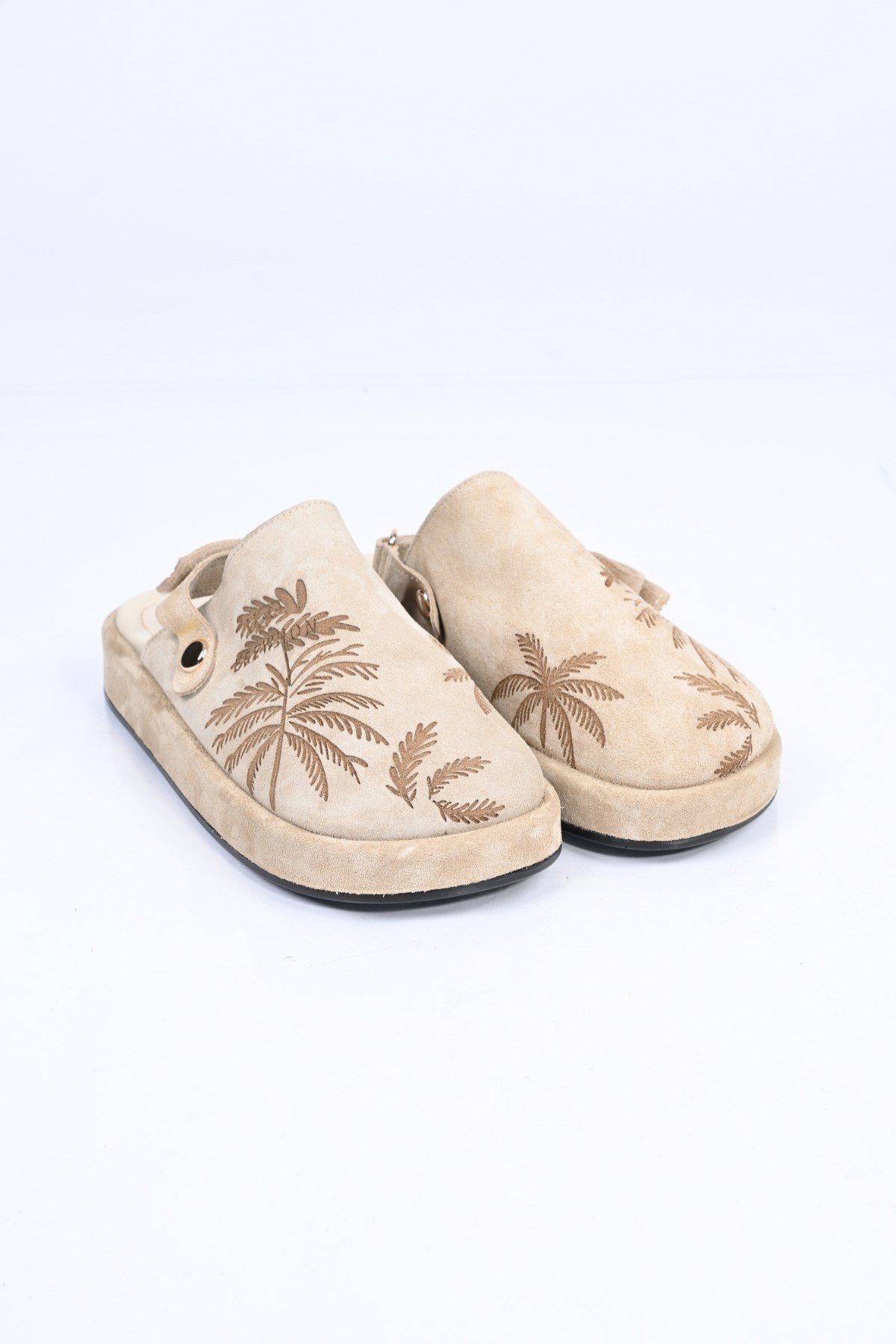 Bestello Cırtlı Poli Taban Lazer Baskılı Hakiki Deri Sabo Sandalet 341-1128 Kadın Sandalet341-1128_BEJ SUET_36Sandals