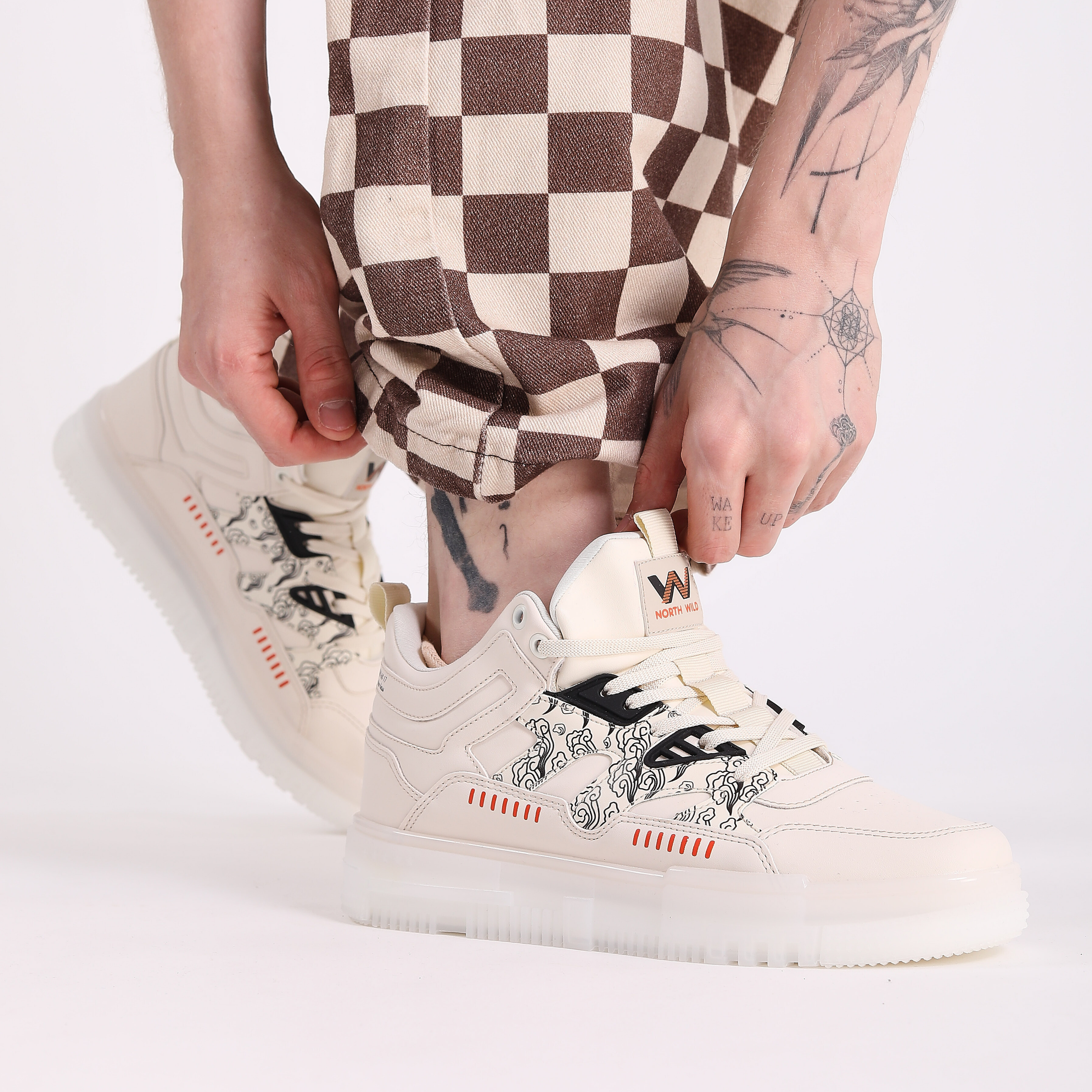 Almost Unisex Sneakers - BEJ