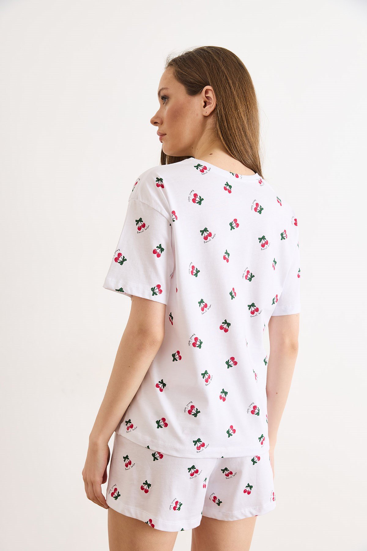 %100 Pamuk Şortlu Pijama Takım Kiraz Beyaz