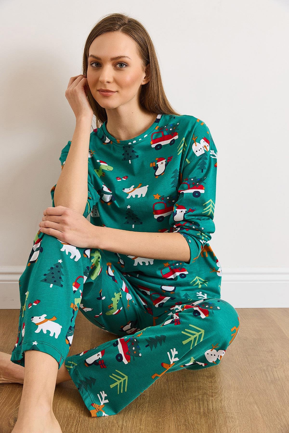 %100 Pamuk Uzun Kollu Pijama Takımı Yılbaşı Yeşil