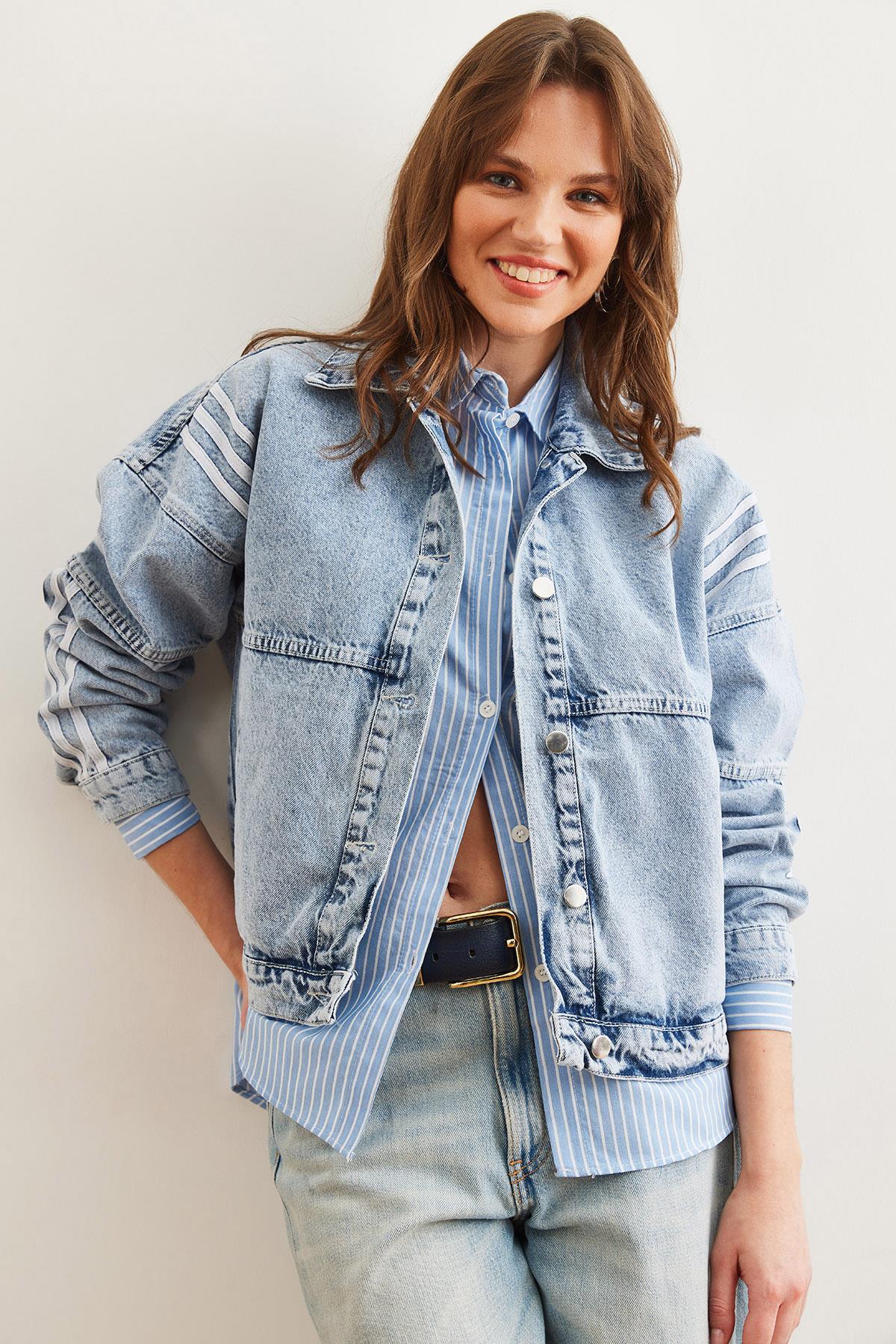 3 Şerit Detaylı Cepli Denim Ceket Mavi