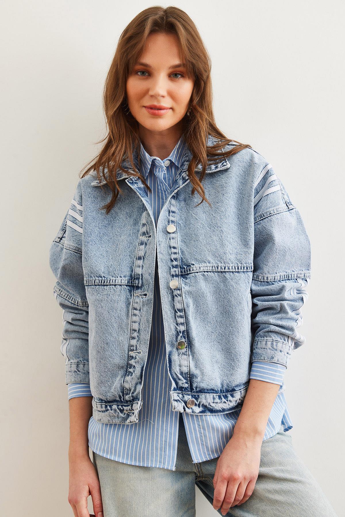 3 Şerit Detaylı Cepli Denim Ceket Mavi