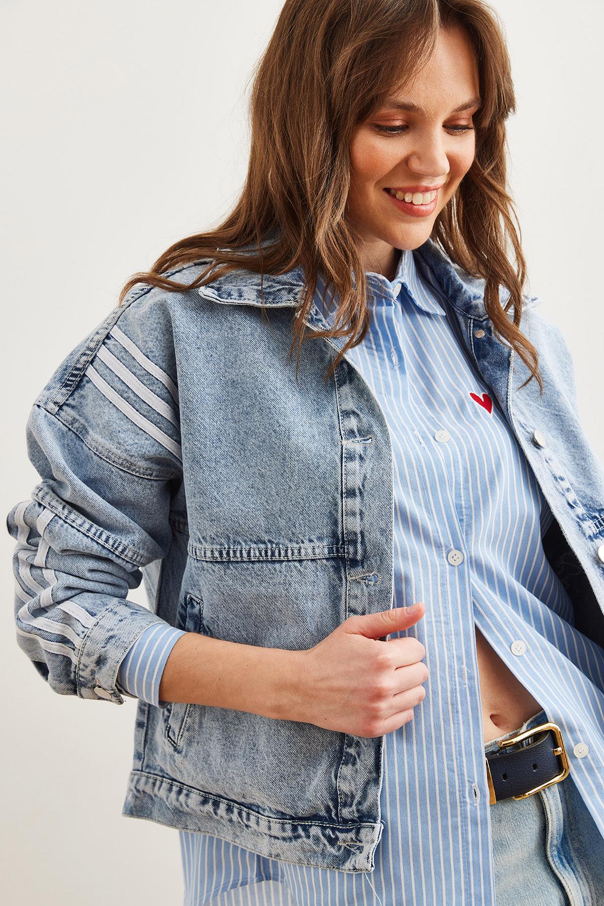 3 Şerit Detaylı Cepli Denim Ceket Mavi