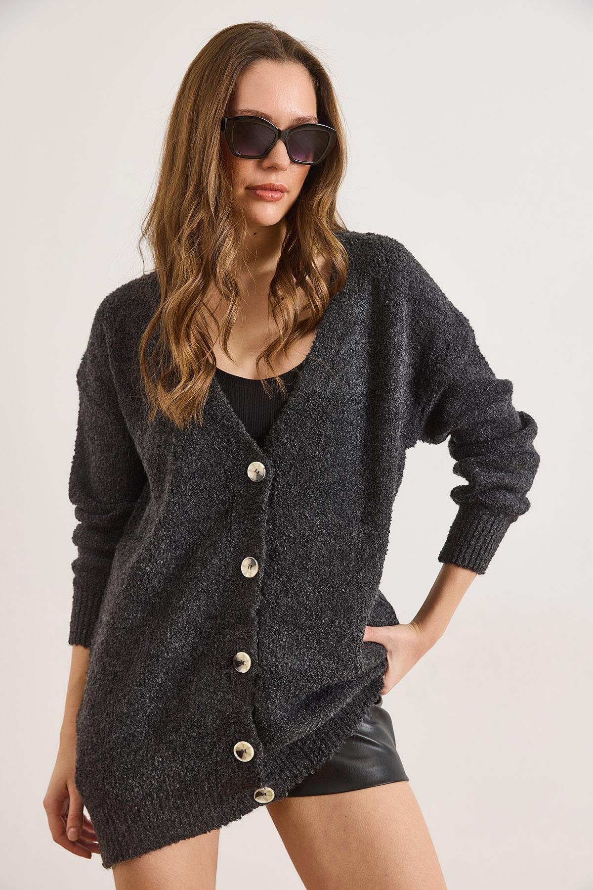 5 Düğme Yumuşak Dokulu Kalın Uzun Hırka Antrasit