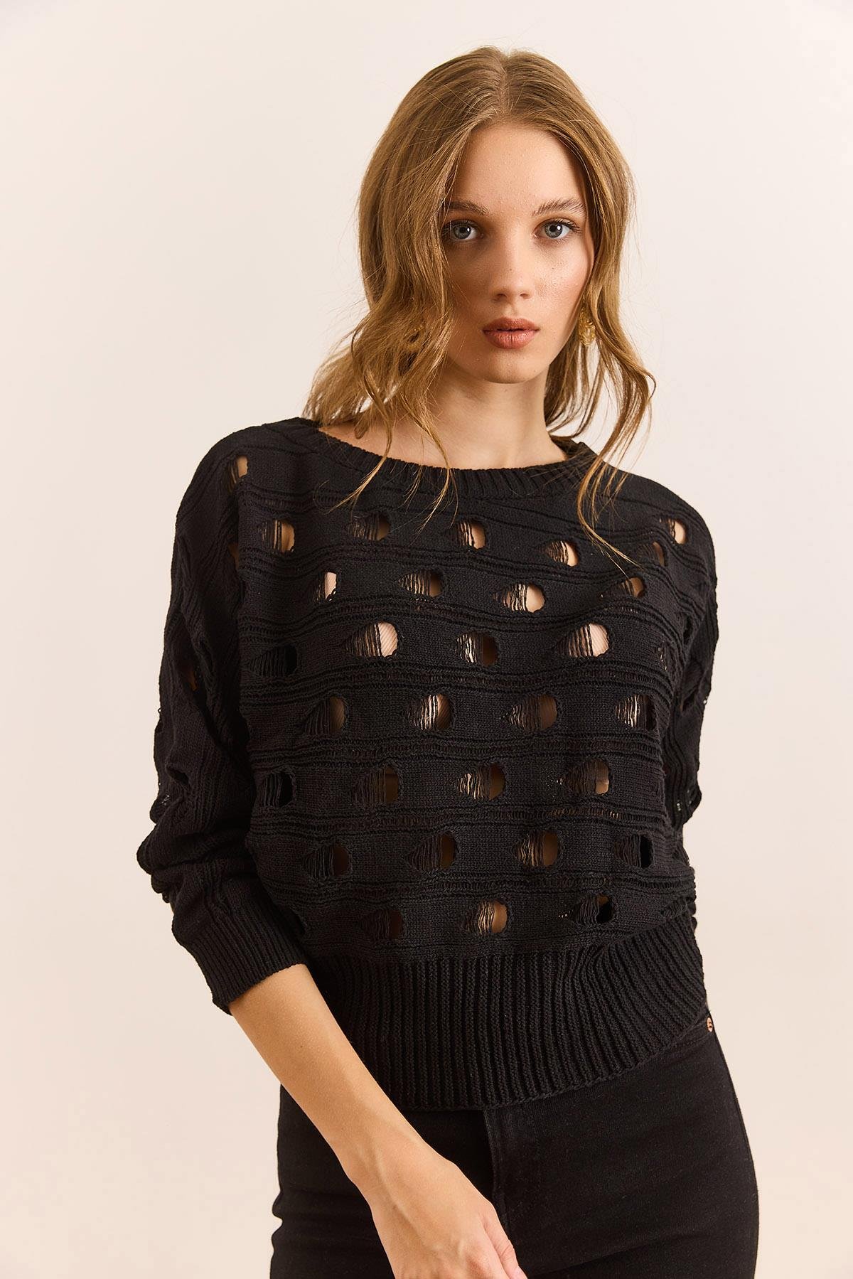 Ajurlu Yarasa Model Triko Bluz Siyah