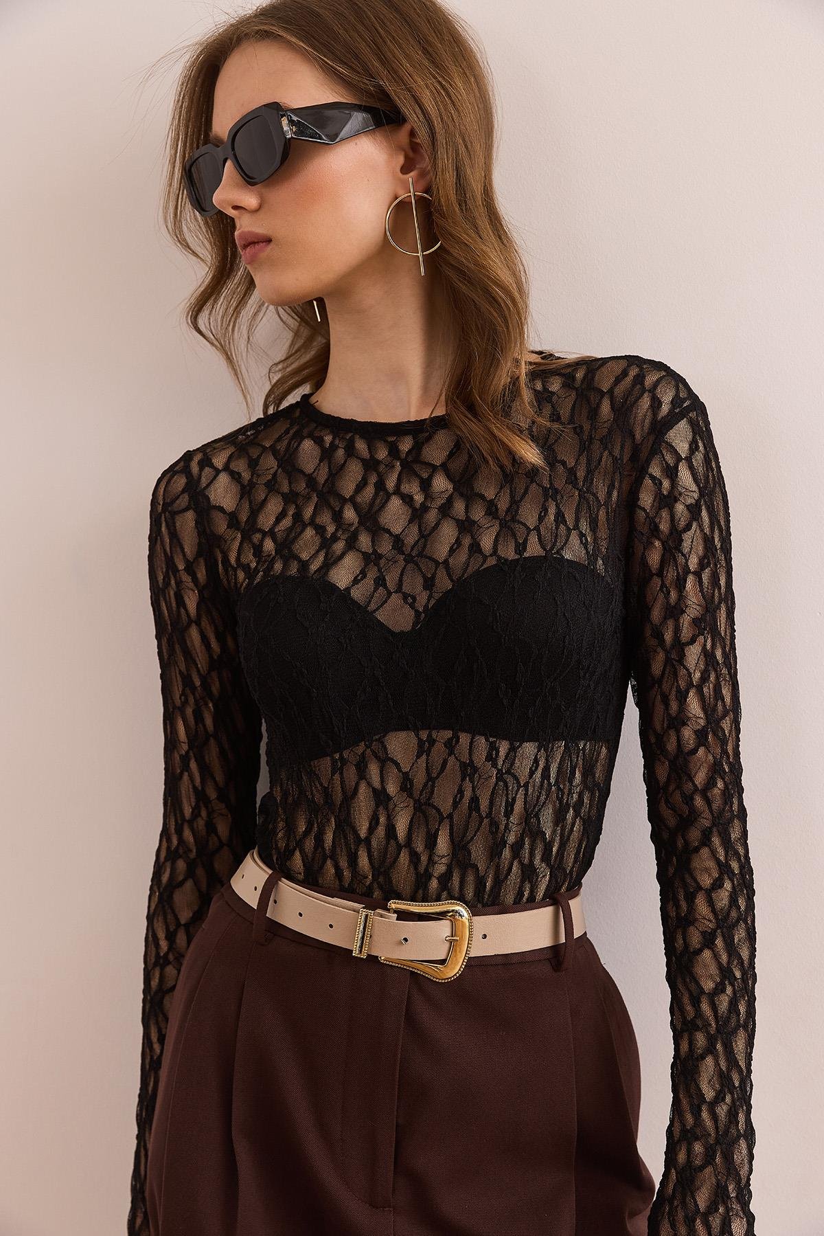 Altı Çıtçıt lı Esnek Bodysuit Siyah
