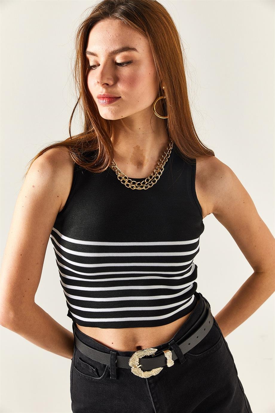 Altı Çizgili Crop Triko Bluz Siyah