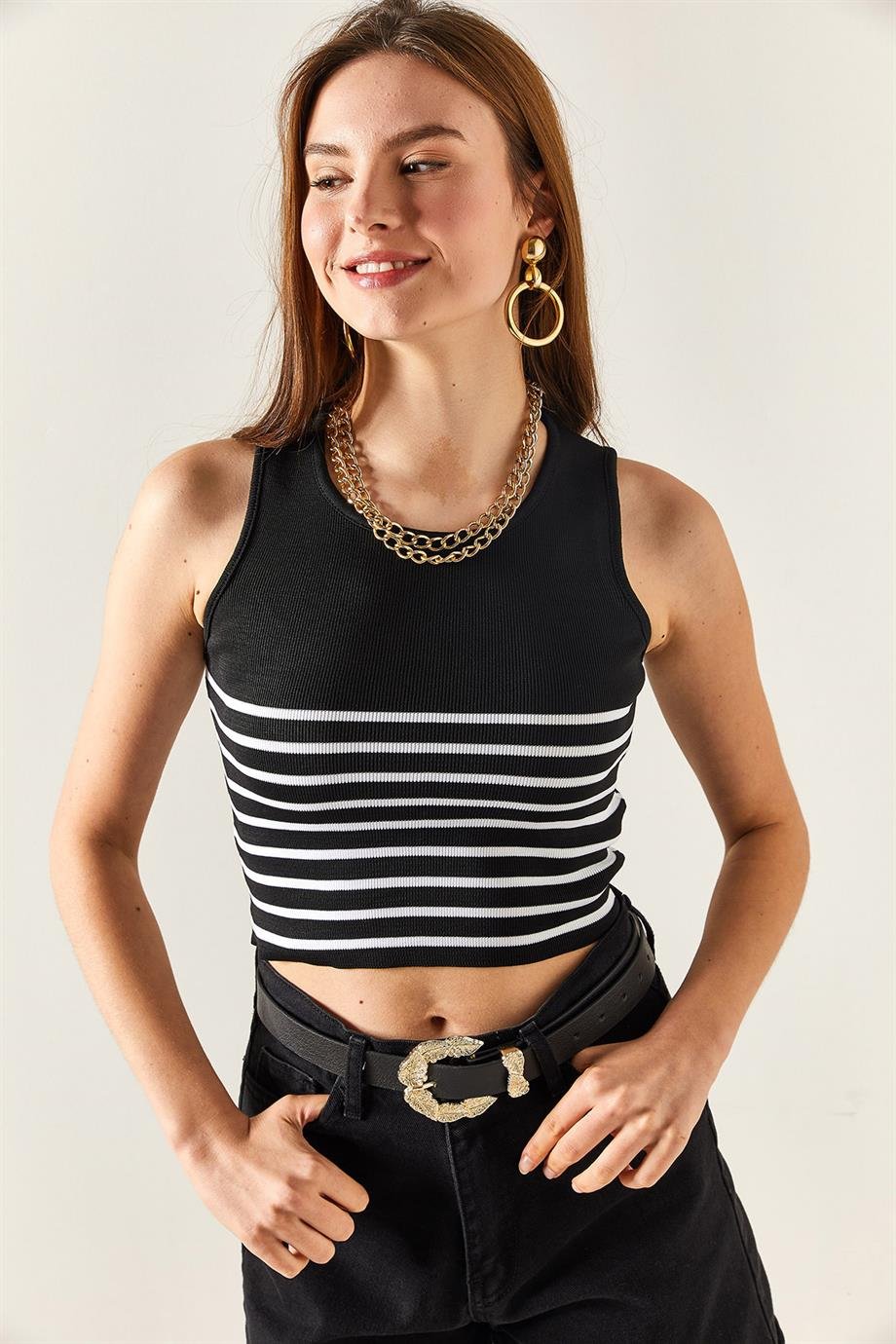 Altı Çizgili Crop Triko Bluz Siyah