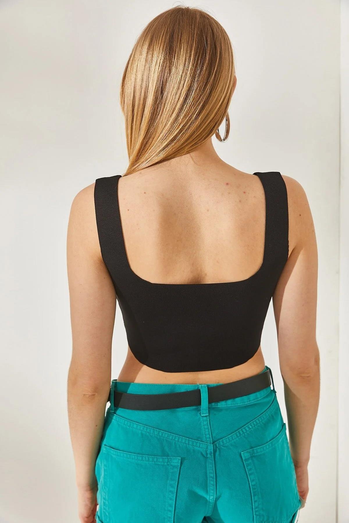 Altı Oval Crop Triko Bluz Siyah