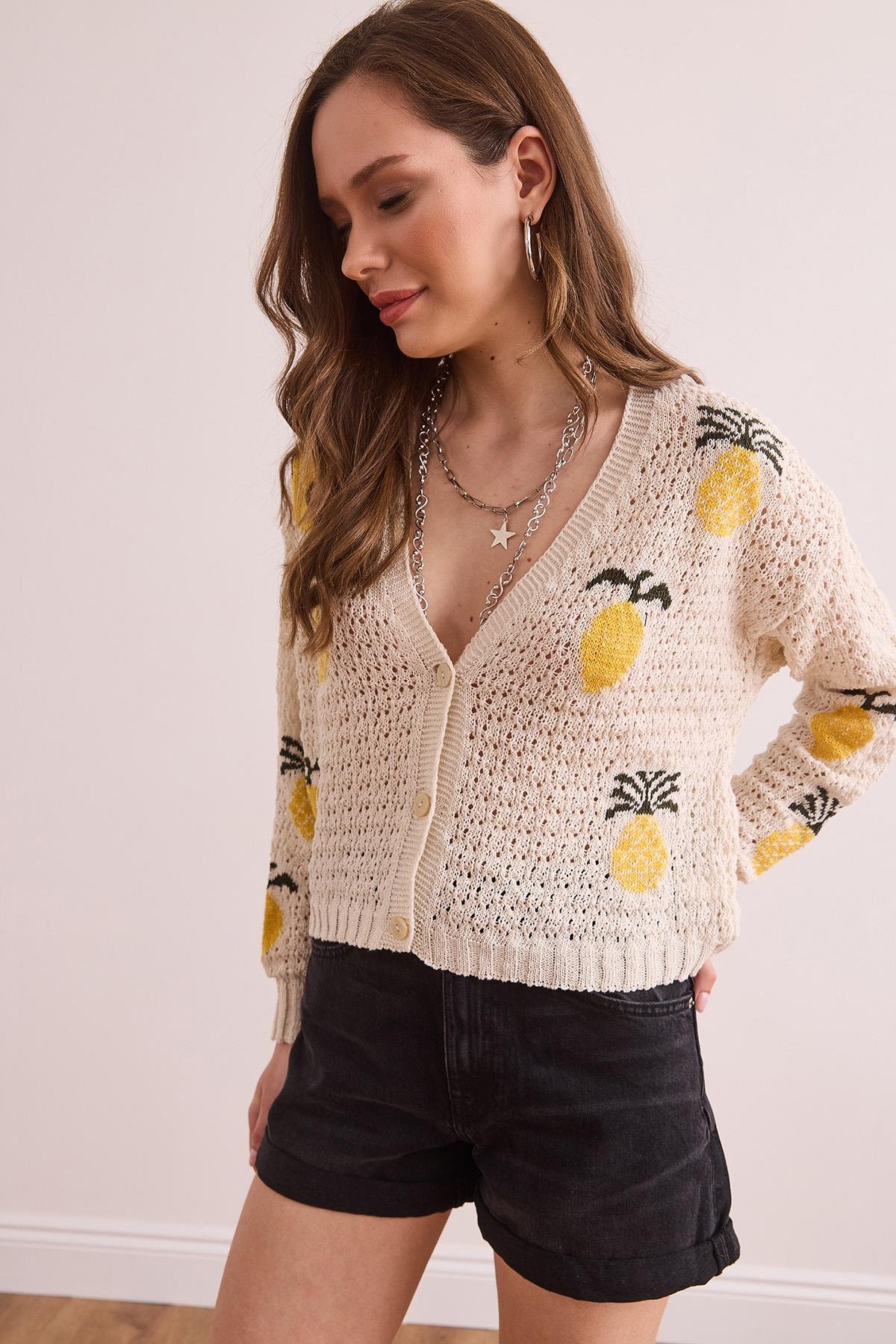 Ananas Motifli Ajurlu Crop Hırka Ekru